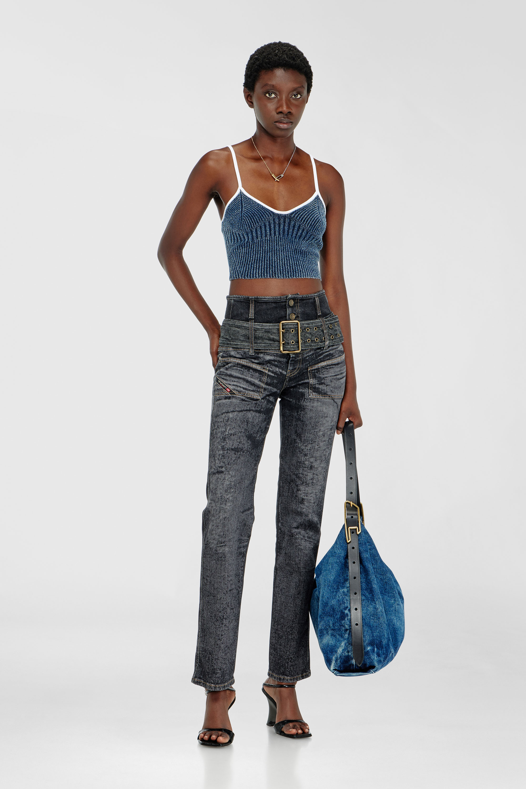 Diesel - M-ESTERE, Crop top in maglia boucl&eacute; indigo a costine Donna in Multicolor - 2