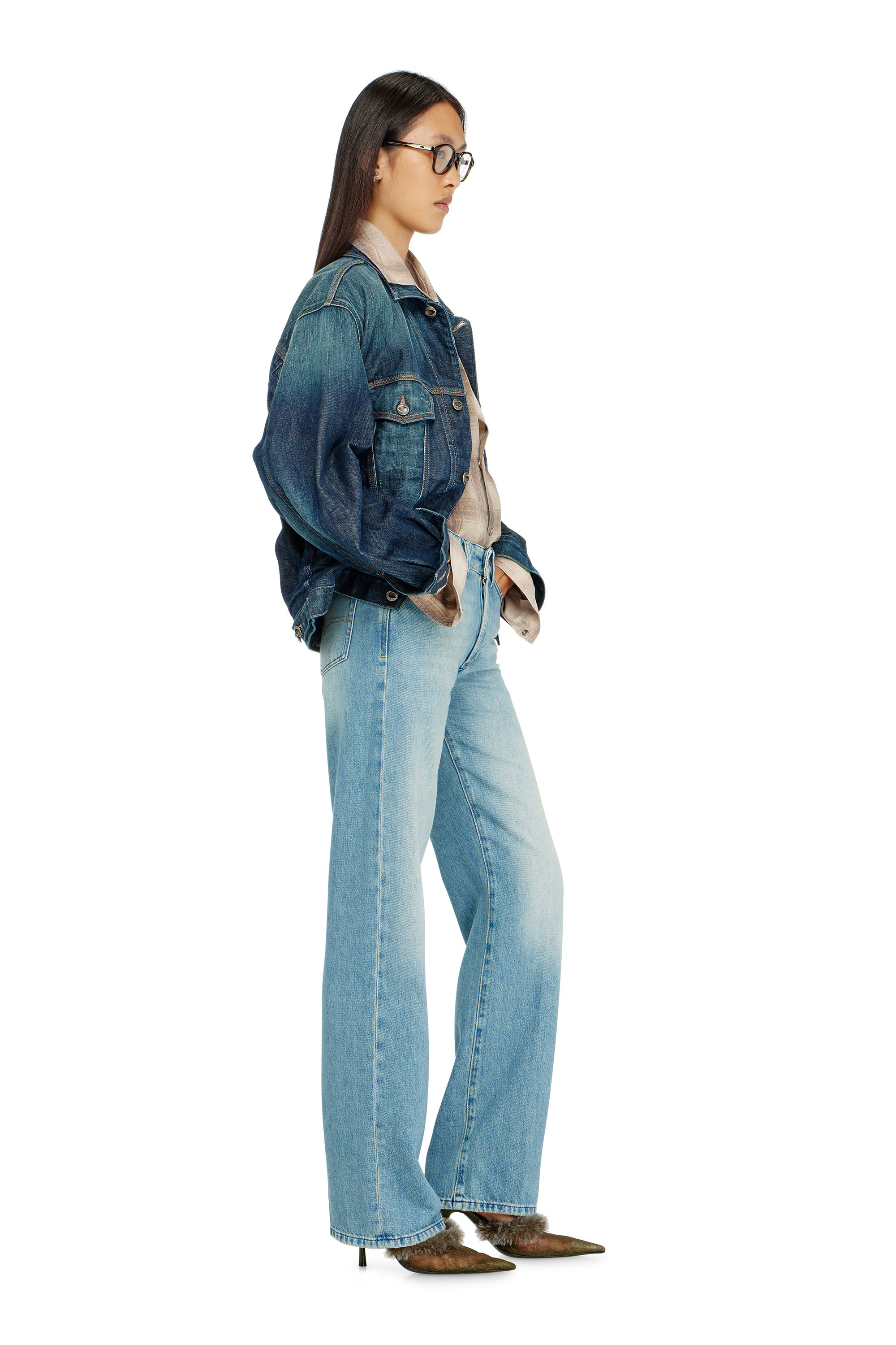 Diesel - Regular Jeans 1971 D-Sent 0BEBF Donna, Blu Chiaro - Image 2
