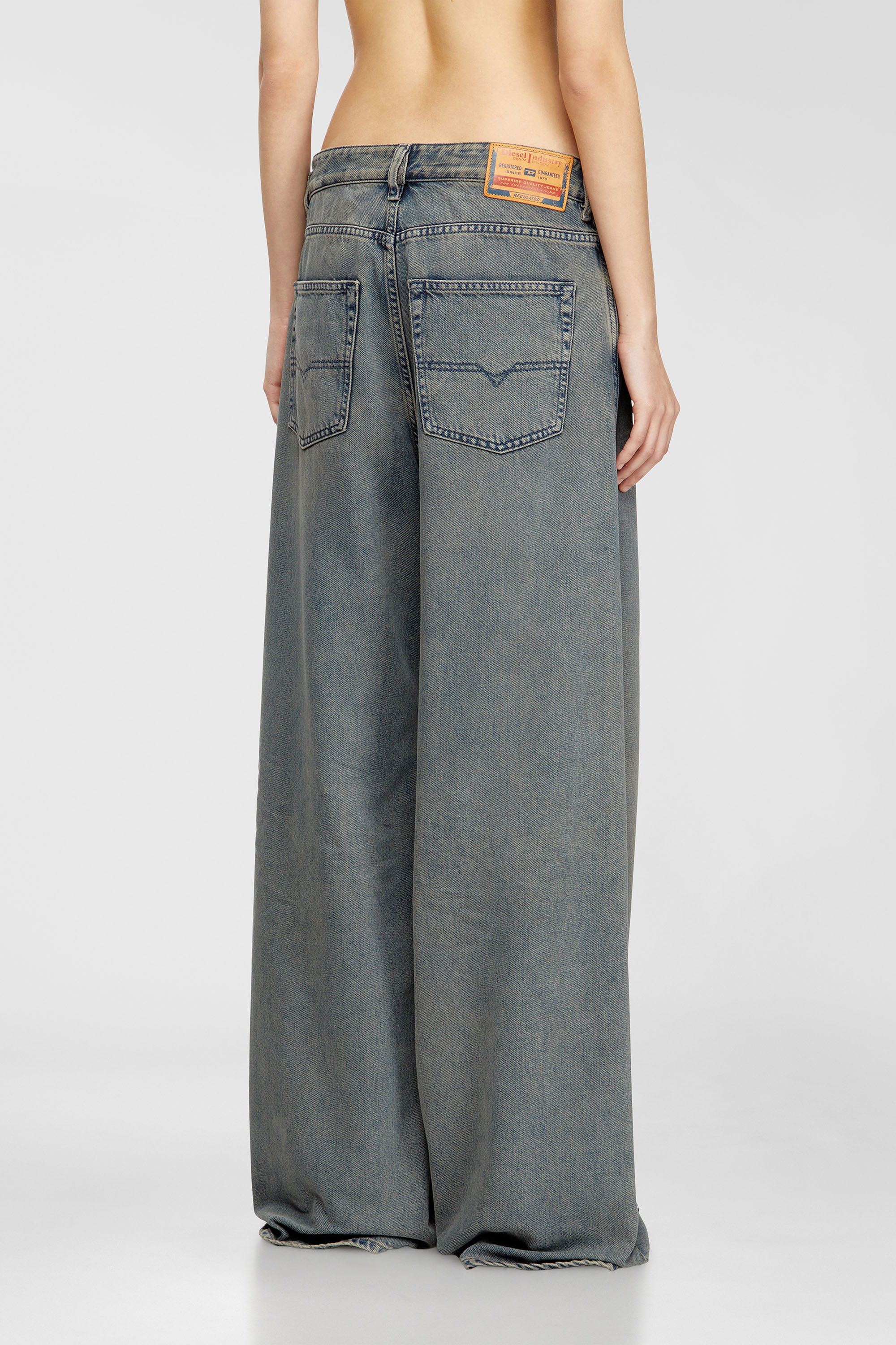 Diesel - Relaxed Jeans 1996 D-Sire 09N24 Donna, Blu medio - Image 3