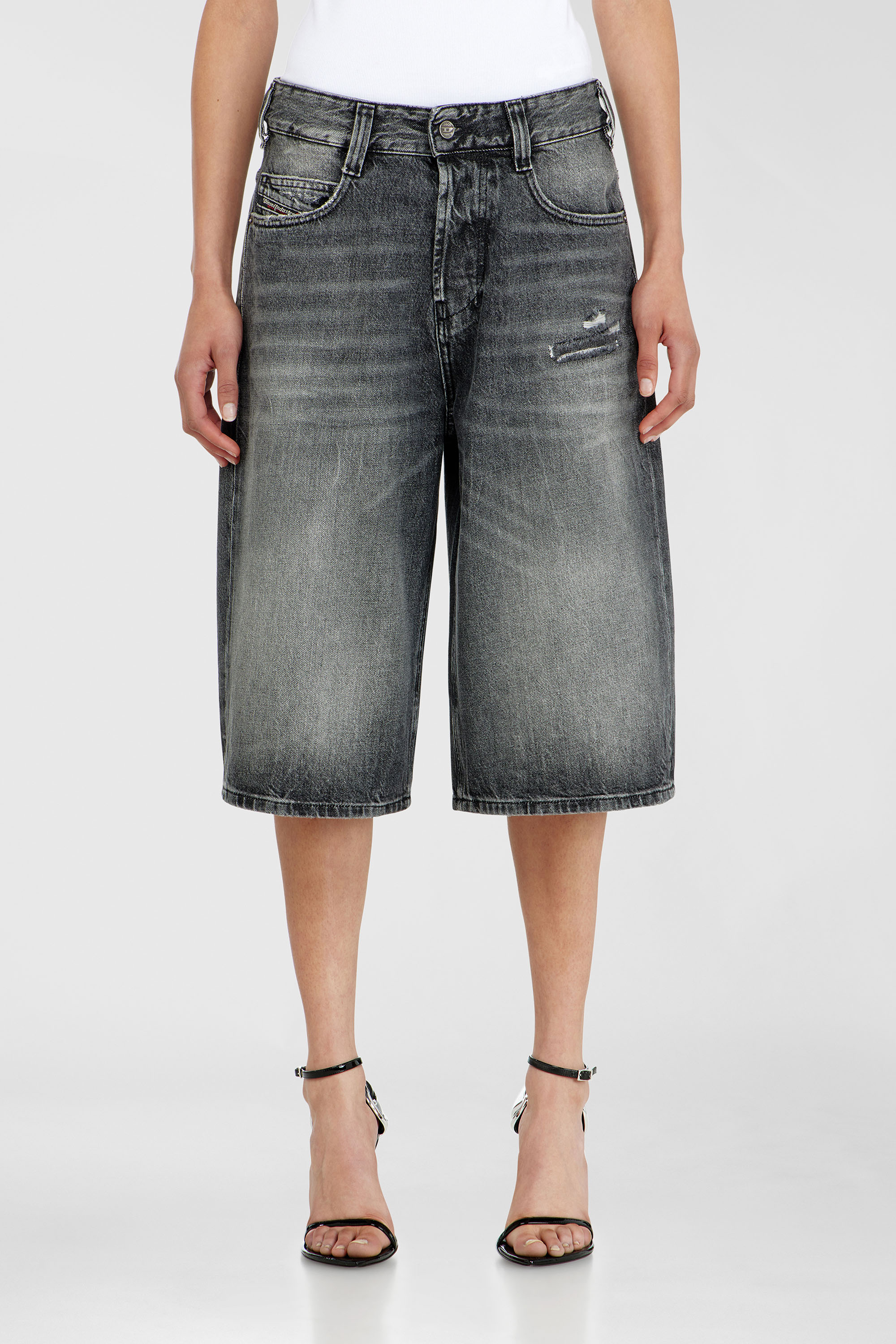 Diesel - D-ENIM-M-SHORT, Pantaloni corti relaxed in denim con rotture Unisex in Grigio - 5