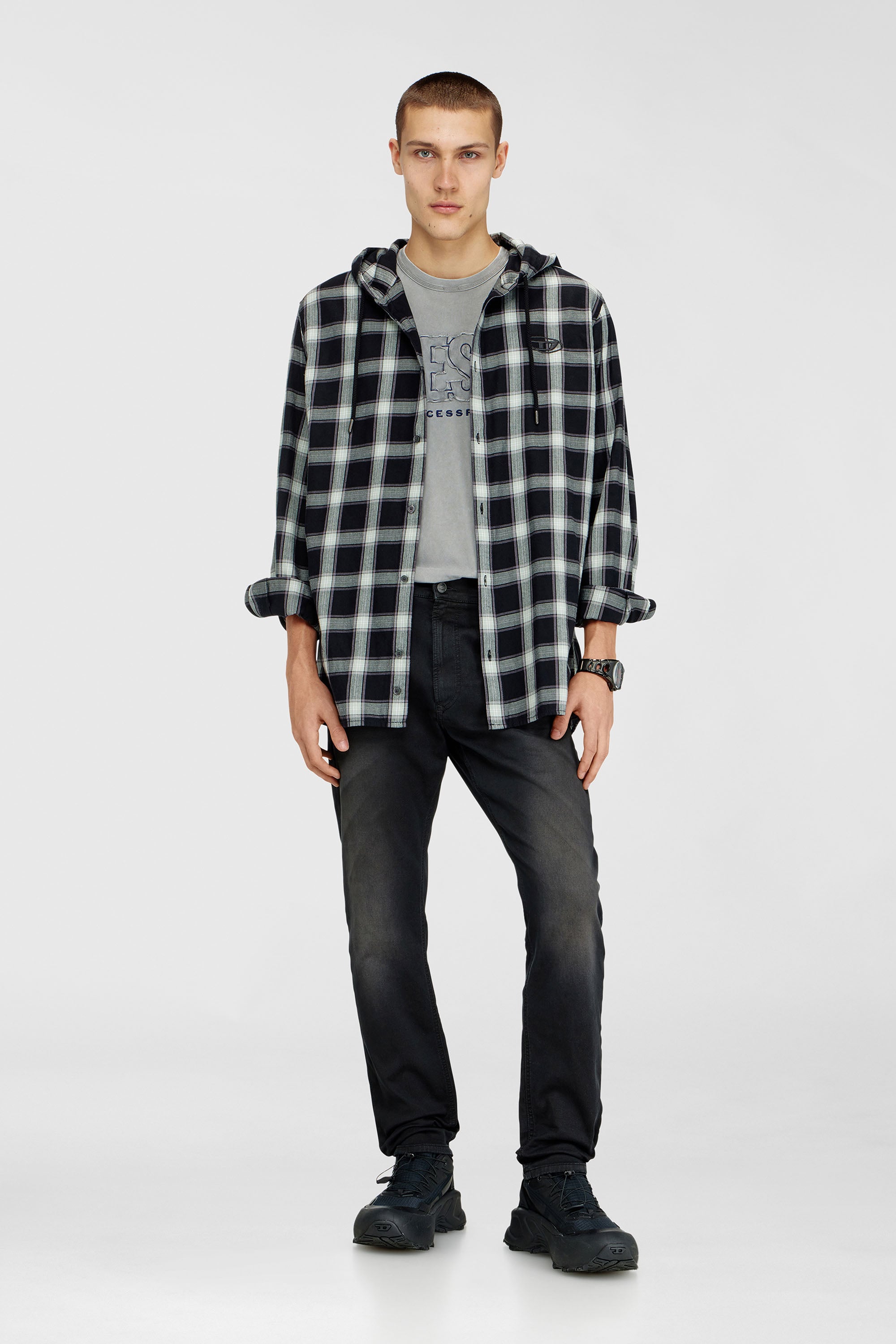 Diesel - Regular 2032 D-Krooley-BW Joggjeans&reg; 0670M Uomo, Nero - Image 1