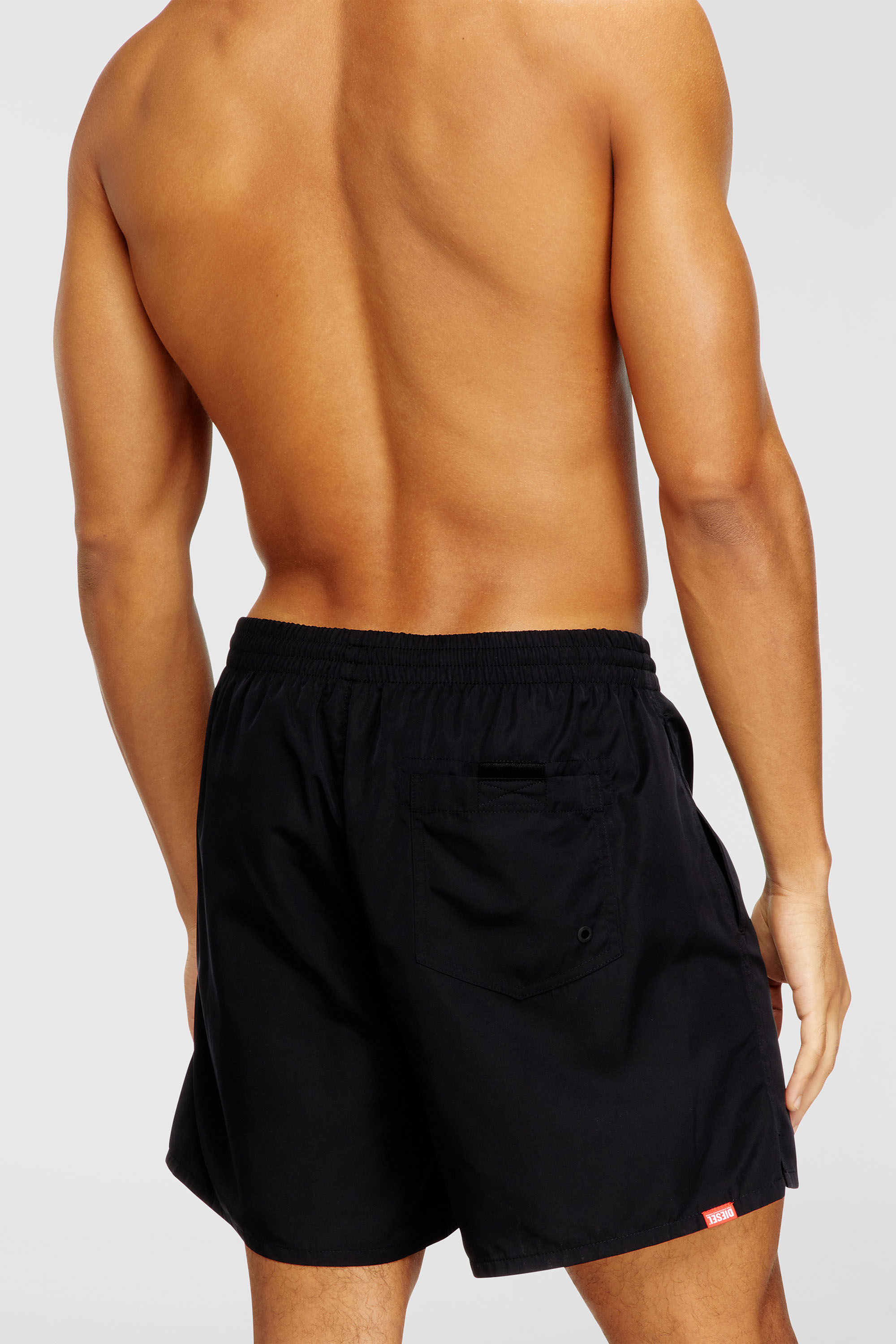 Diesel - SOCCER-41-D-CORE, Costume da bagno con stampa logo oversize Uomo in Nero - 3