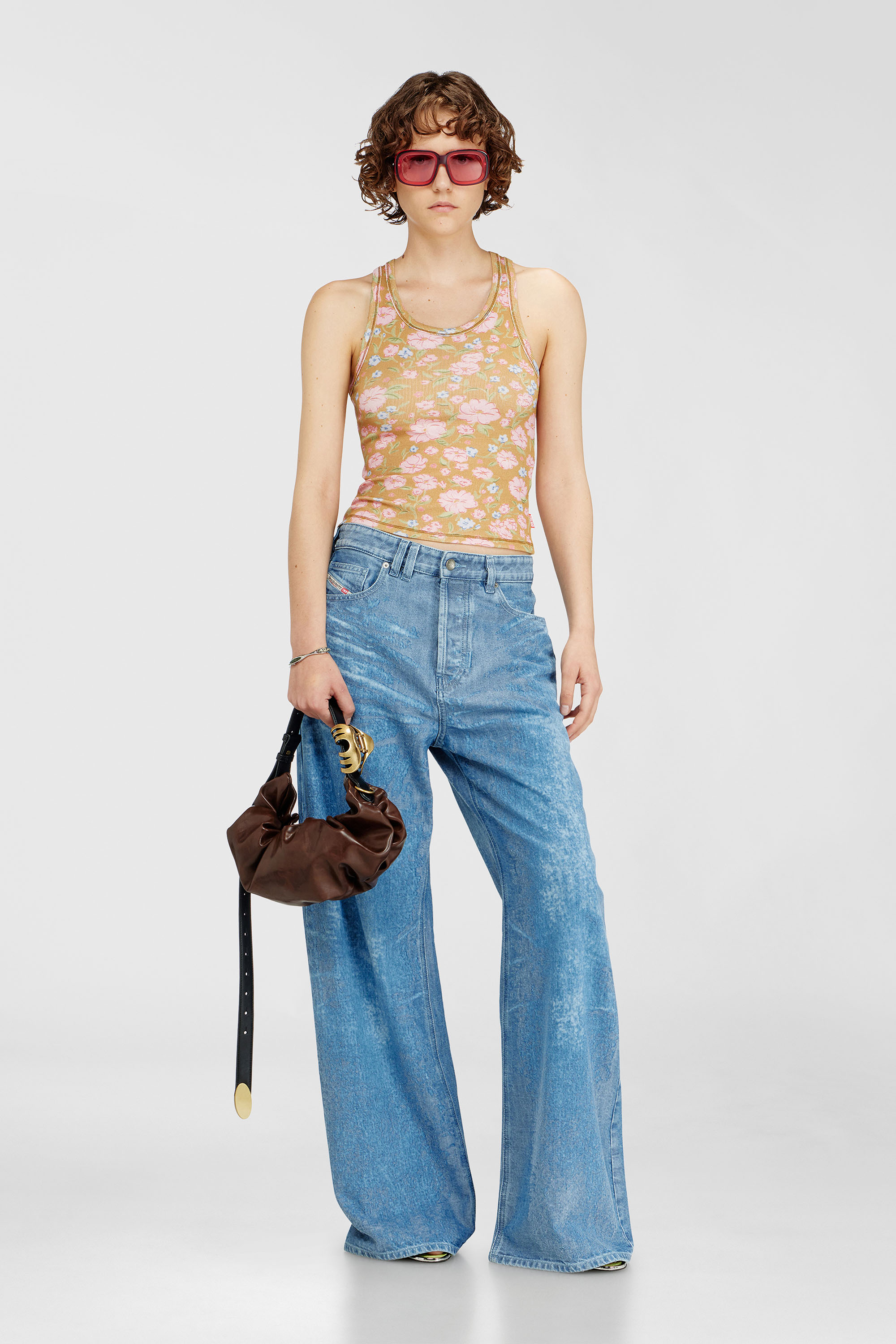Diesel - GRAB-D HOBO S, Grab-D-Borsa hobo piccola arricciata Donna in Marrone - 1
