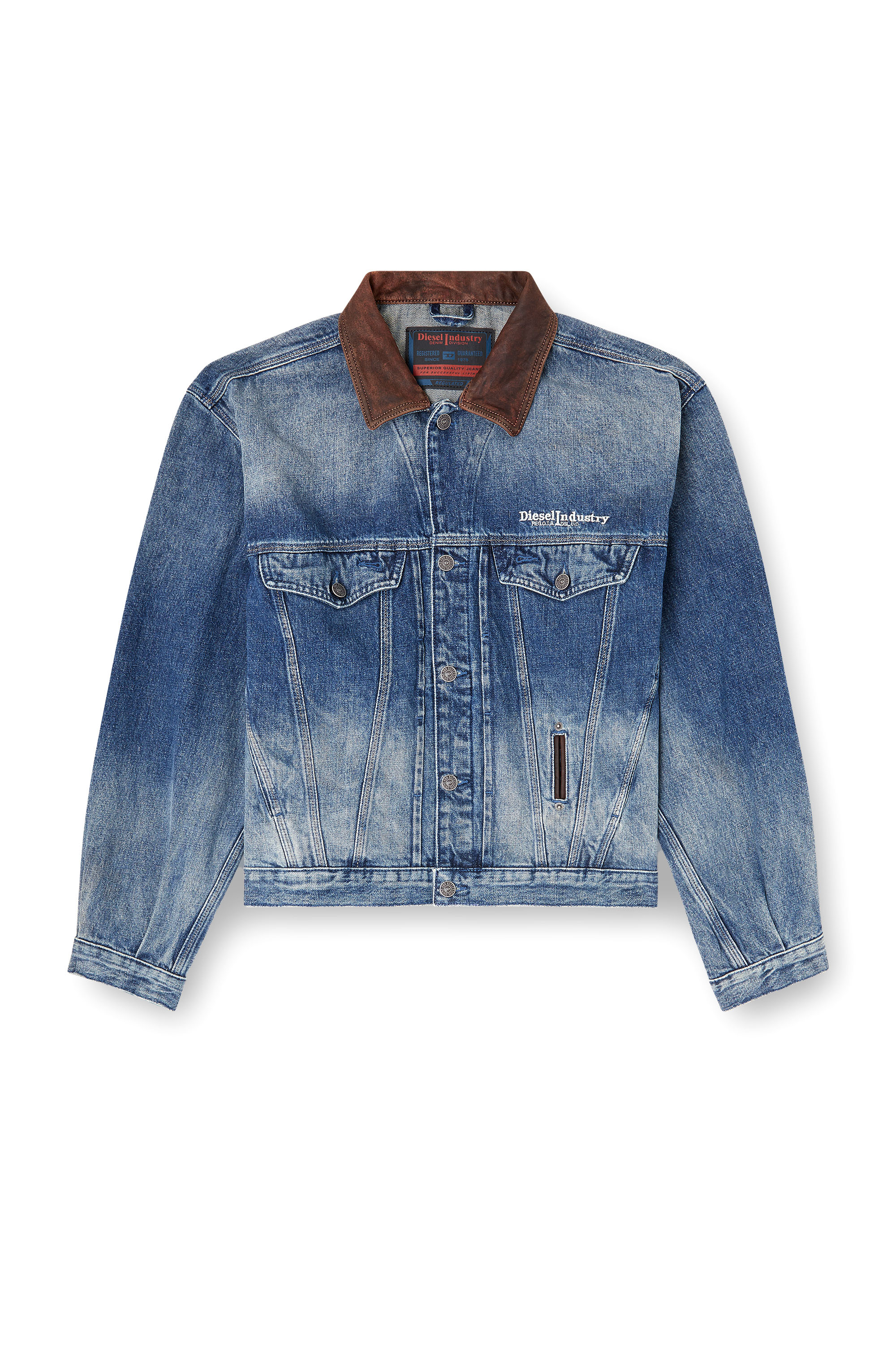 Diesel - D-DENVER-S1, Giacca trucker in denim con bordi in pelle a contrasto Unisex in Blu - 2