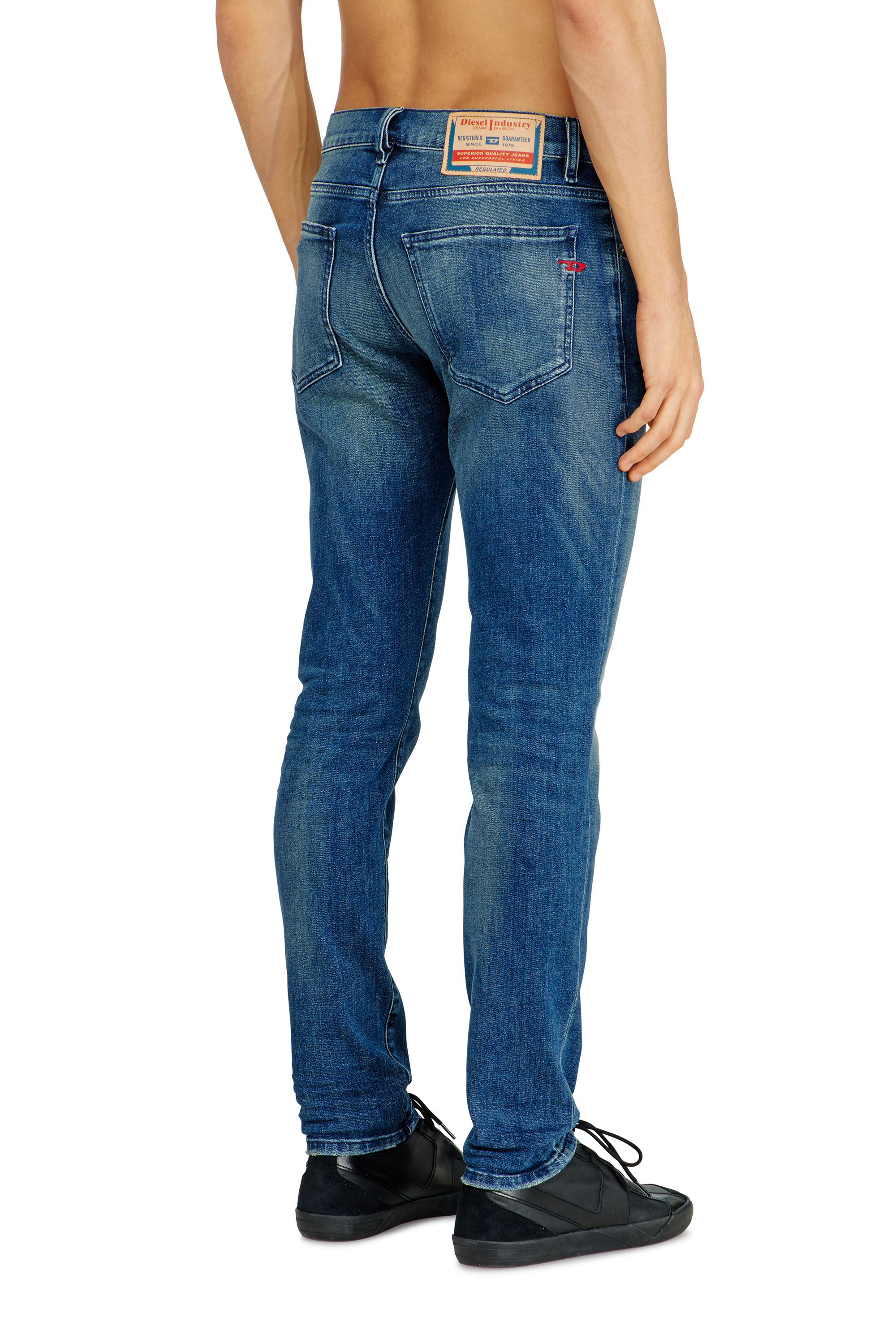 Diesel - Slim Jeans 2019 D-Strukt 0ADBT Uomo, Blu medio - Image 4