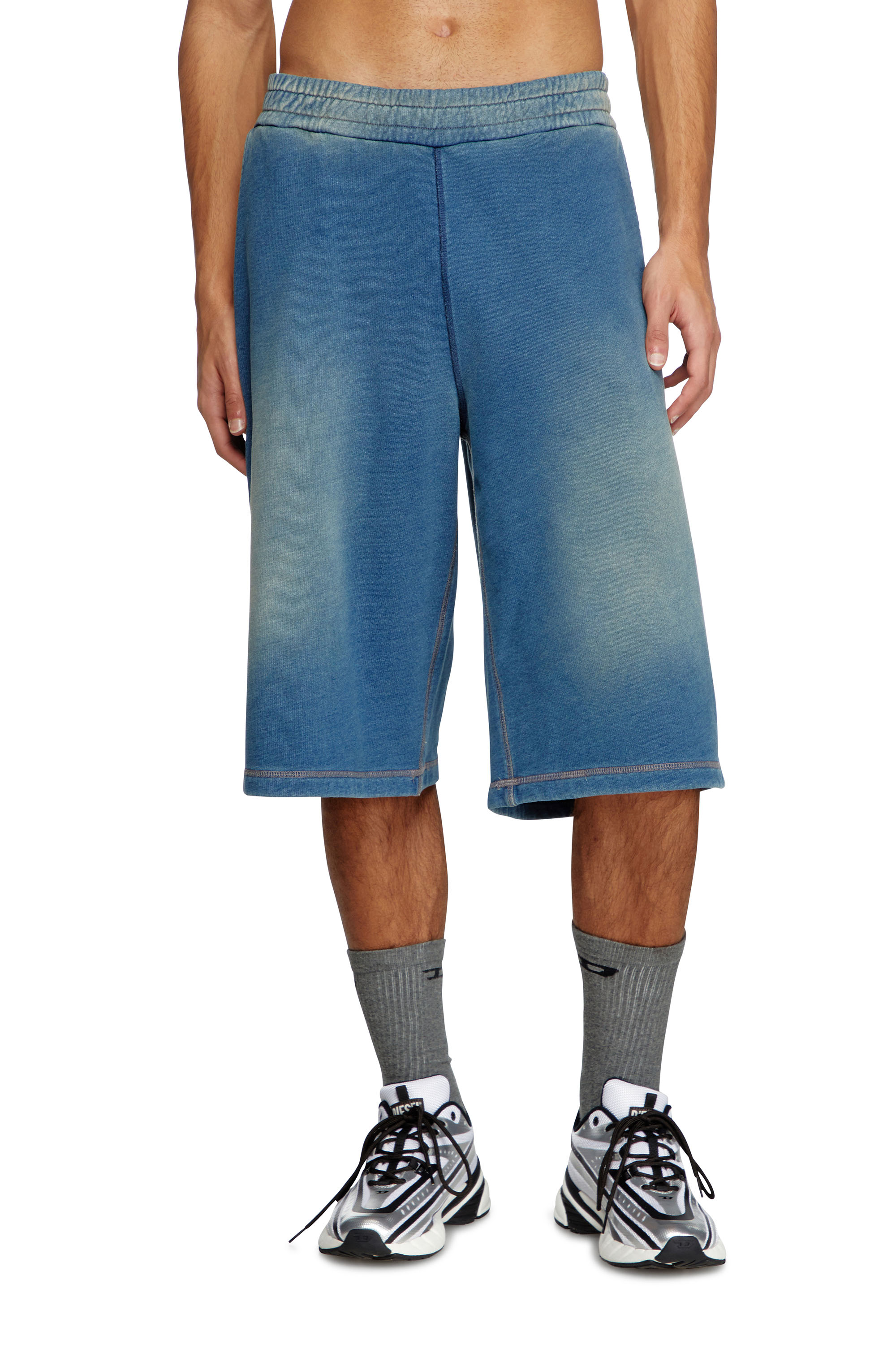 Diesel - P-CERCHIO, Short in felpa sfumati Uomo in Blu - 1