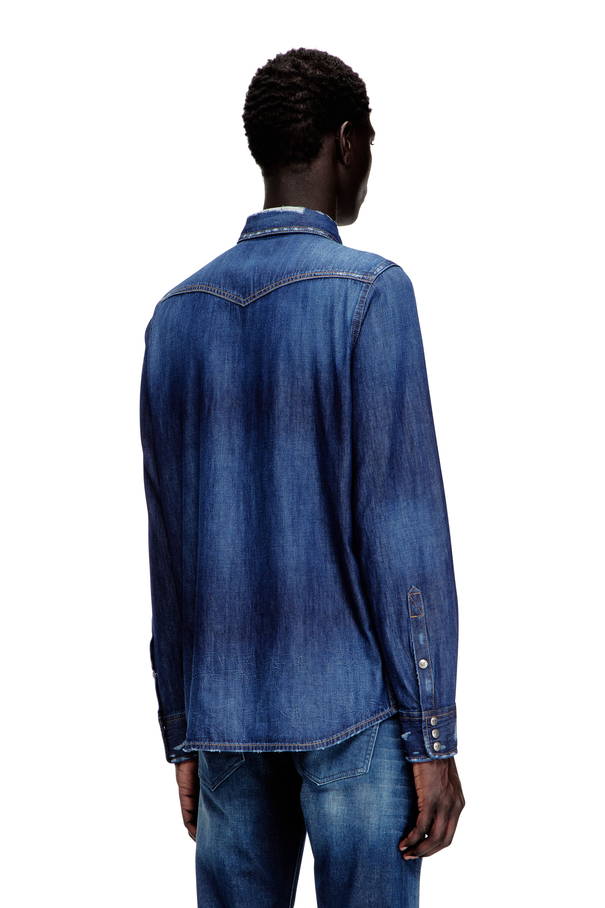 Diesel - D-VEGA, Camicia in denim con tasche applicate Uomo in Blu - 4