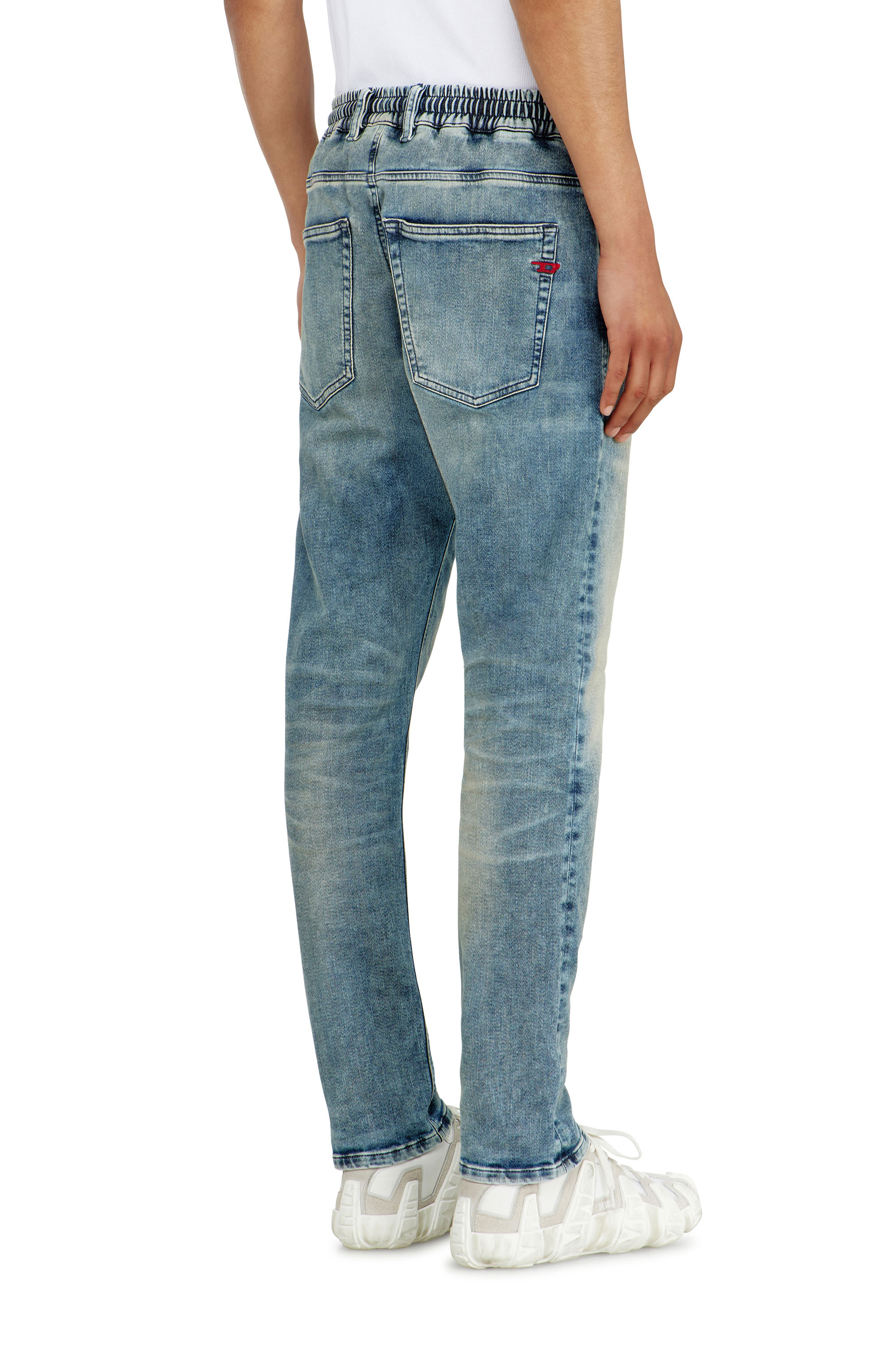 Diesel - Regular 2032 D-Krooley Joggjeans&reg; 09N63 Uomo, Blu Chiaro - Image 4