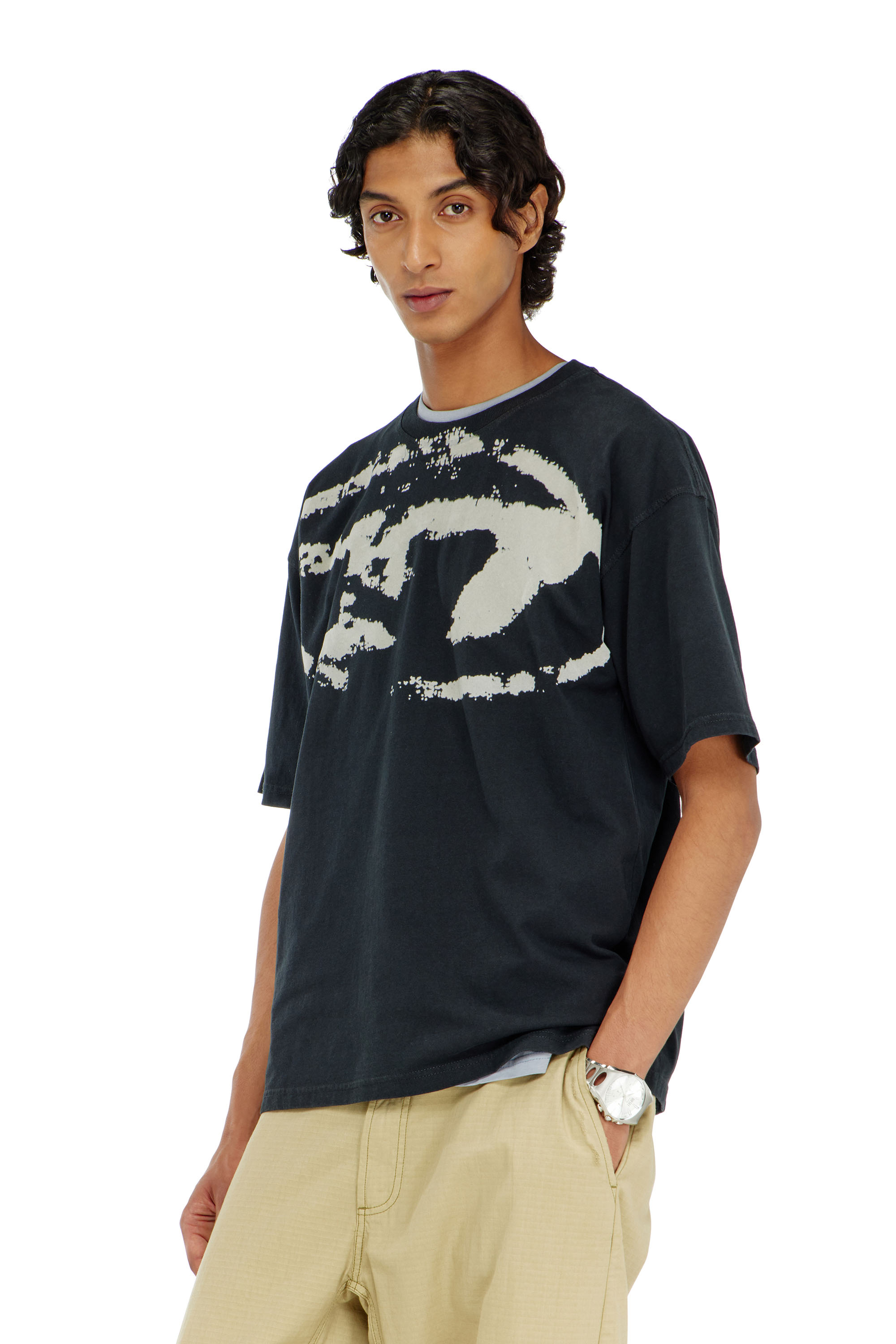 Diesel - T-BOXT-N14, T-shirt con stampa distressed floccata Uomo in Nero - 3