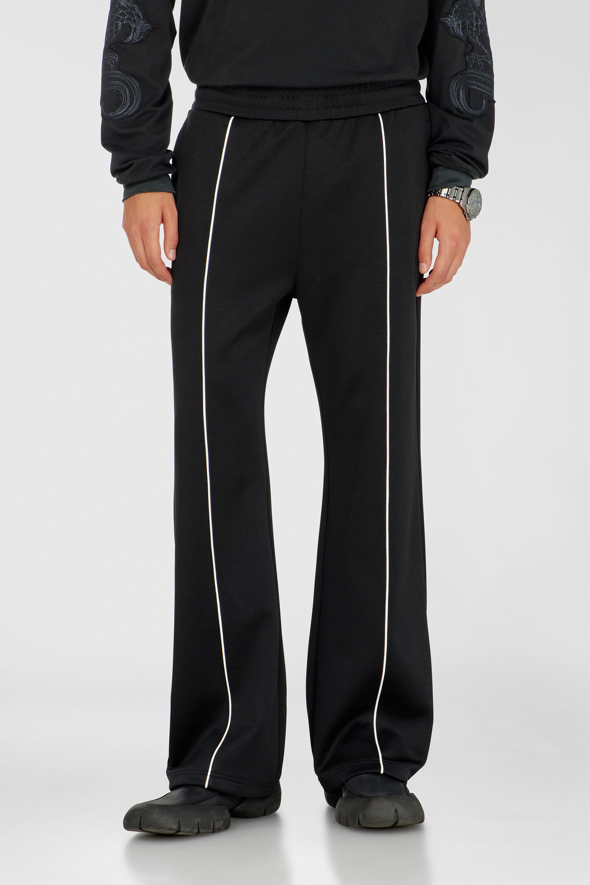 Diesel - P-LOCKING-DO, Pantaloni con profili a contrasto Uomo in Nero - 1