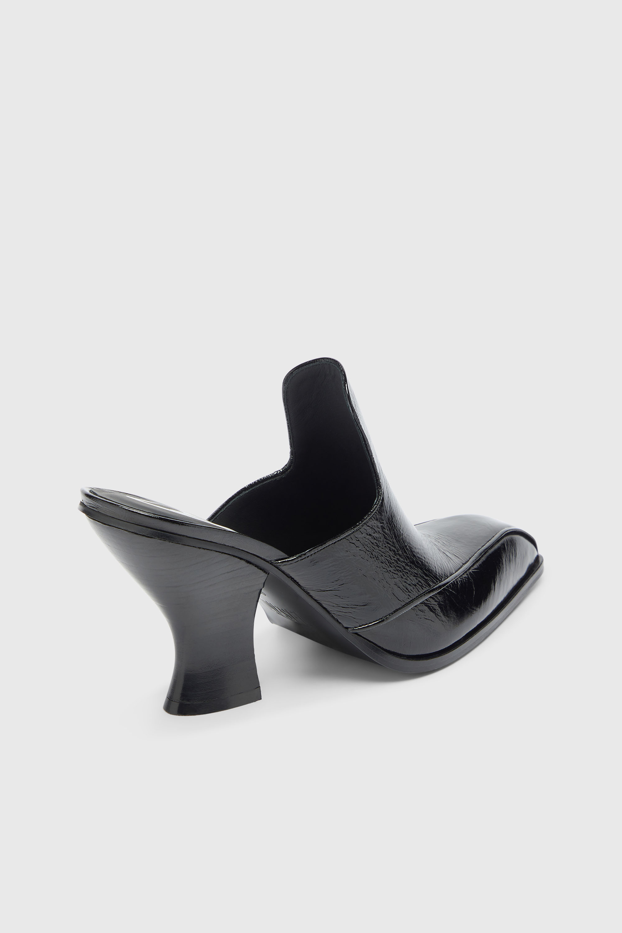 Diesel - D-LUFFY-75-MULE, D-Luffy - Mules stile western in pelle verniciata Donna in Nero - 5