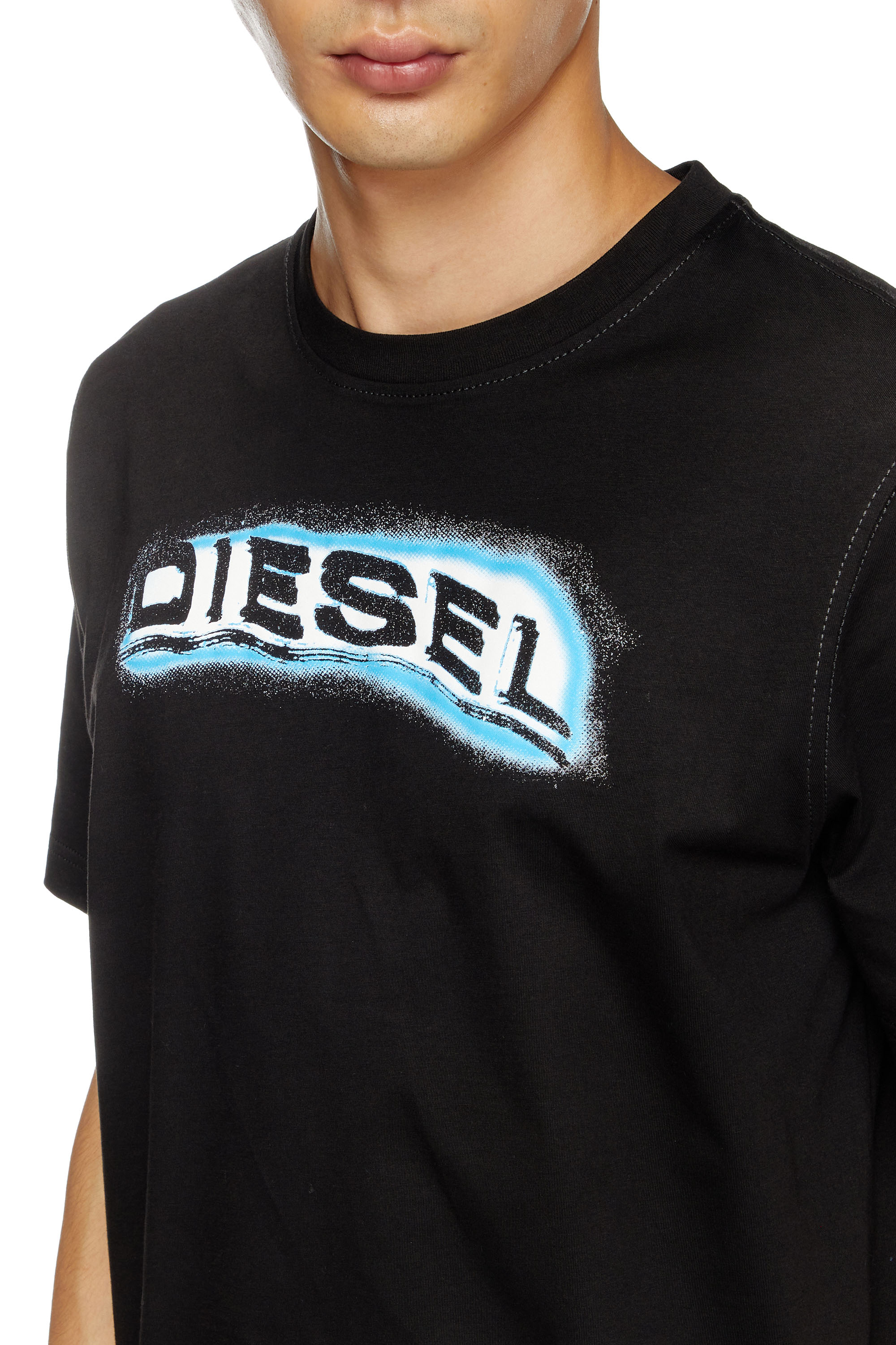 Diesel - T-ADJUST-R4, T-shirt con logo effetto puff Uomo in Nero - 5