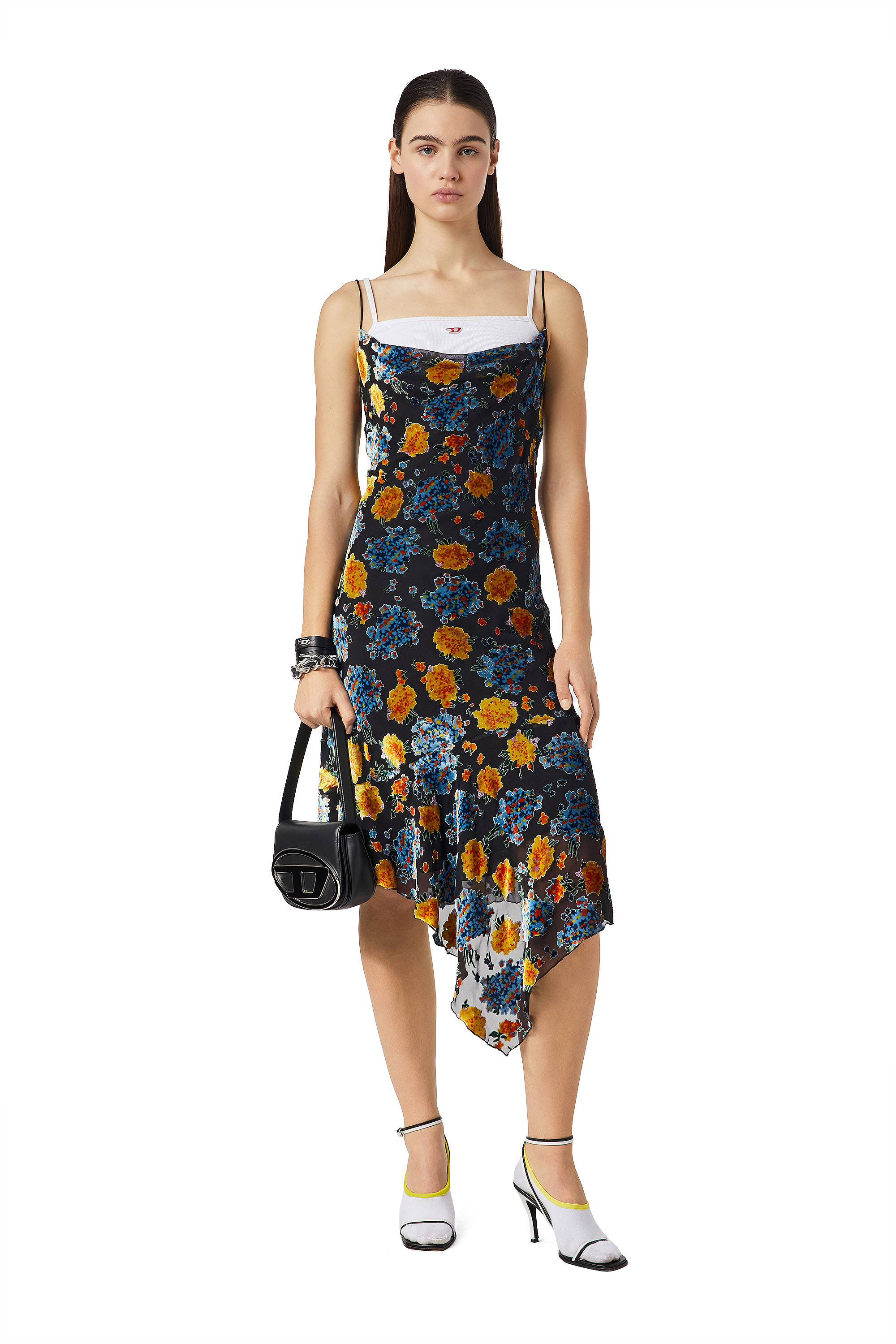 Vestiti Donna: a Fiori, in Cotone, in Jeans | Acquista su Diesel.com