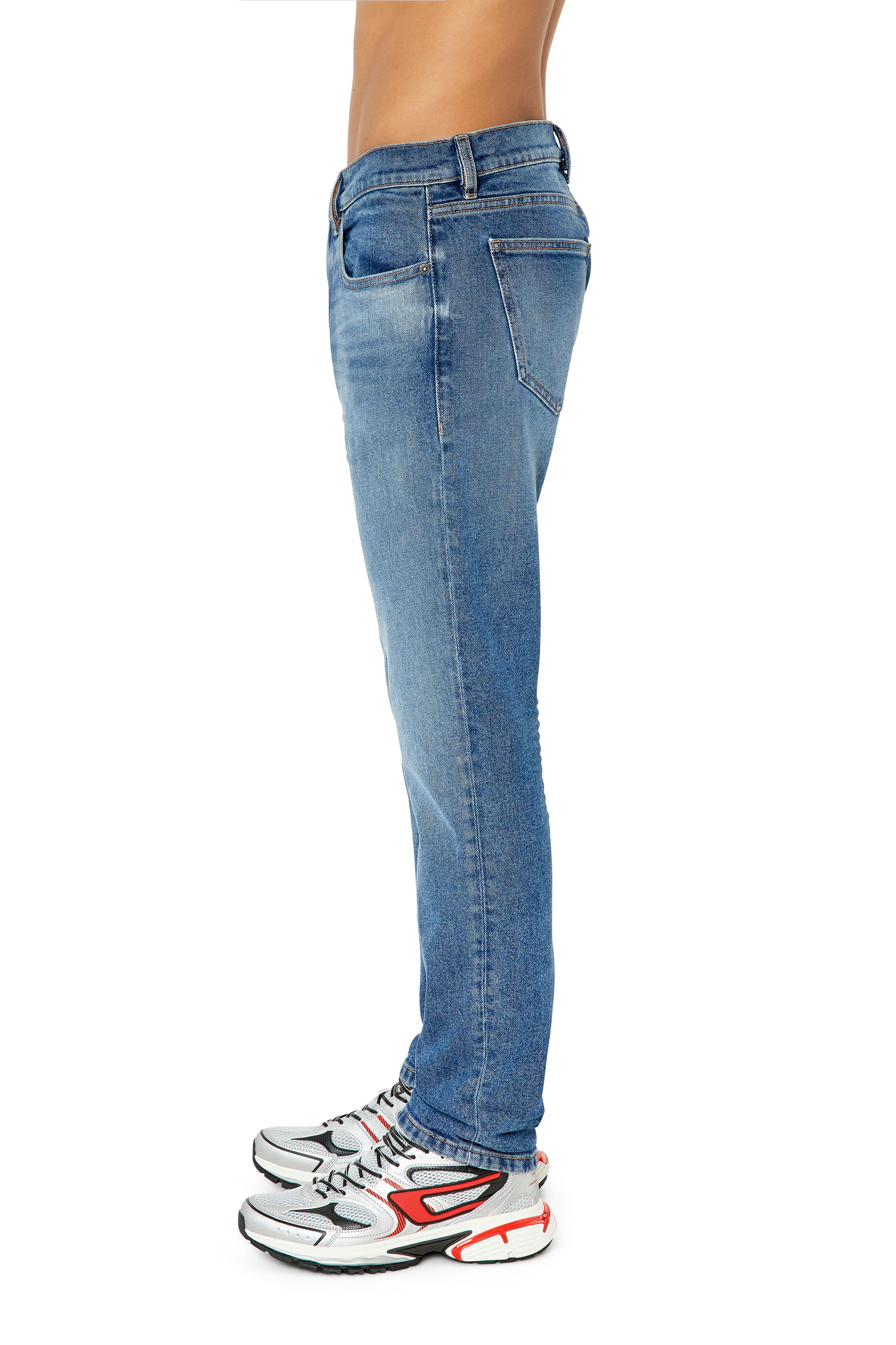 Diesel - 2019 D-STRUKT 0NFAJ Slim Jeans, Blu medio - Image 4