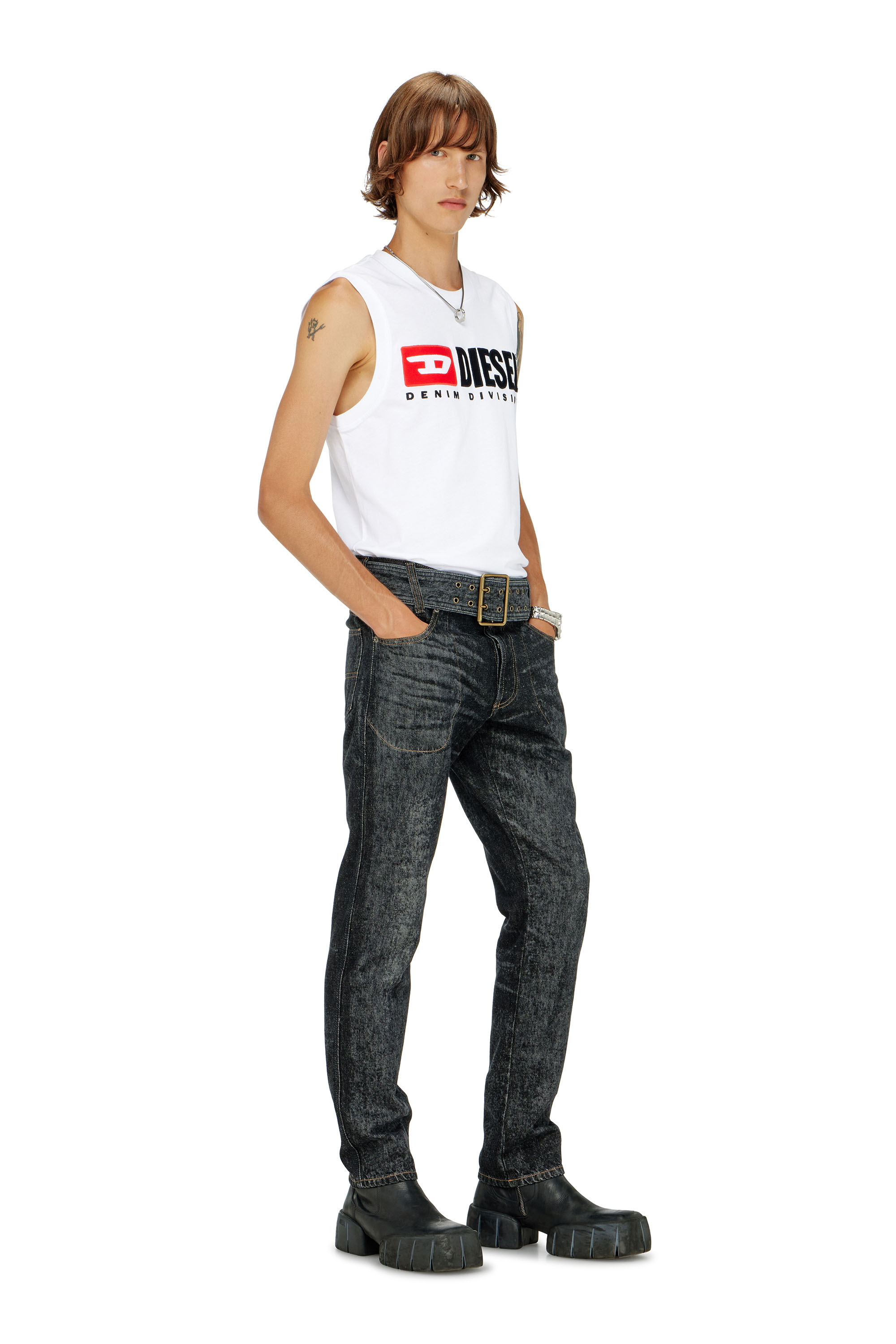 Diesel - T-ISCO-DIV, Canotta con stampa logo sul petto Uomo in Bianco - 2