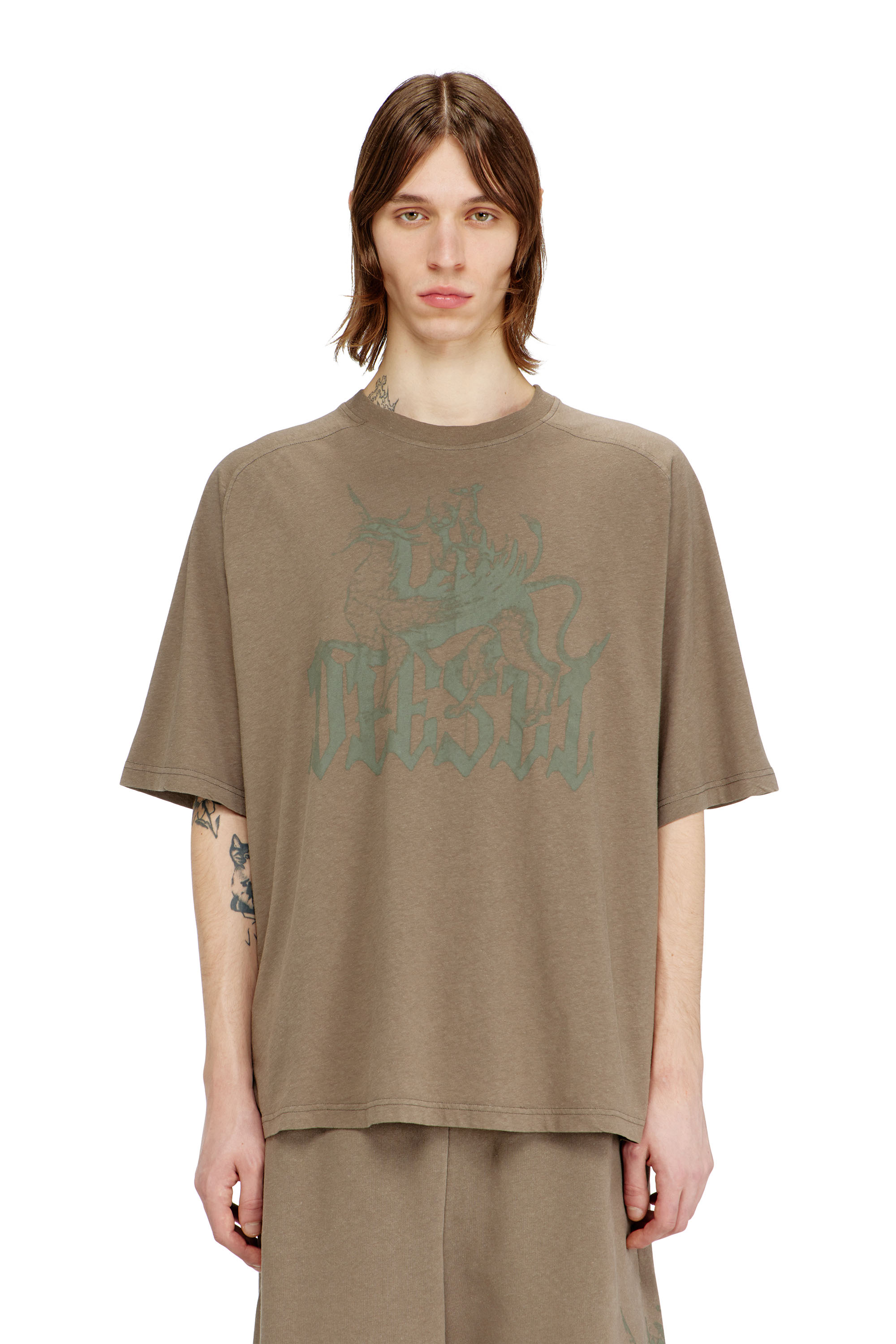 Diesel - T-JUSSI-A, T-shirt stampata in cotone e canapa Uomo in Beige - 3