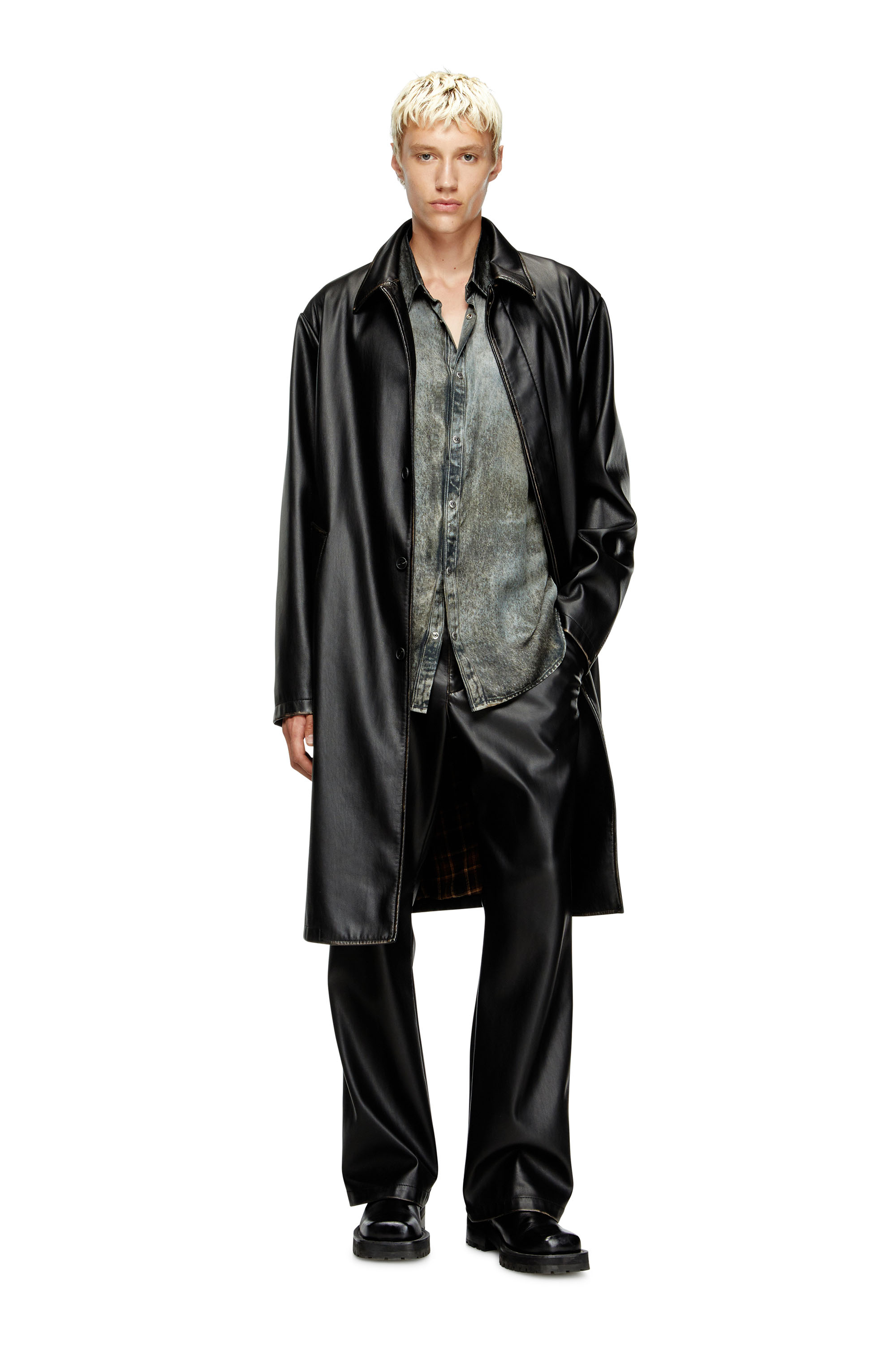 Diesel - J-RIVERS, Car coat in tessuto tecnico distressed Uomo in Nero - 2