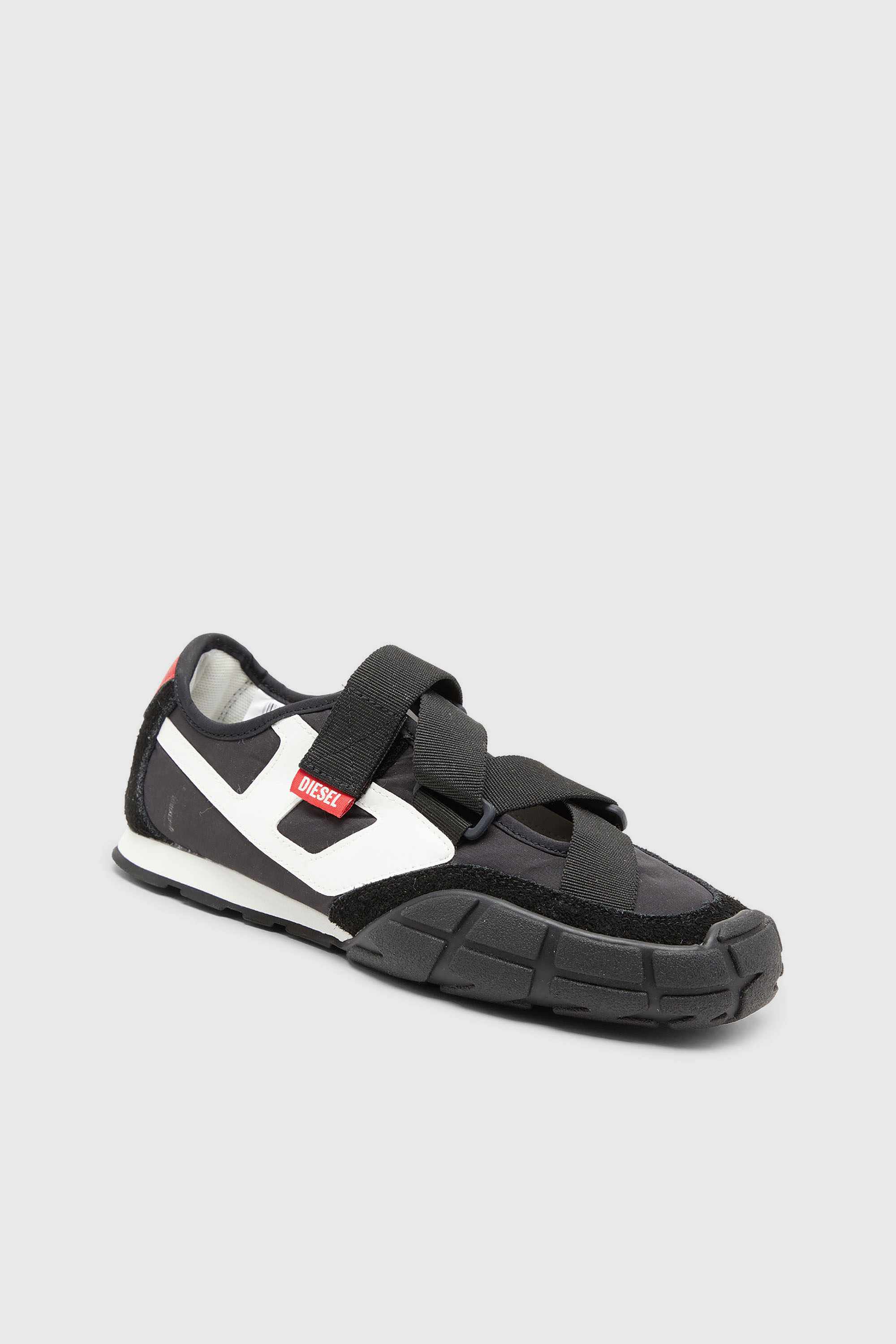 Diesel - S-PAGODHA SLIP-ON W, S-Pagodha-Sneaker in ripstop senza linguetta Donna in Nero - 6