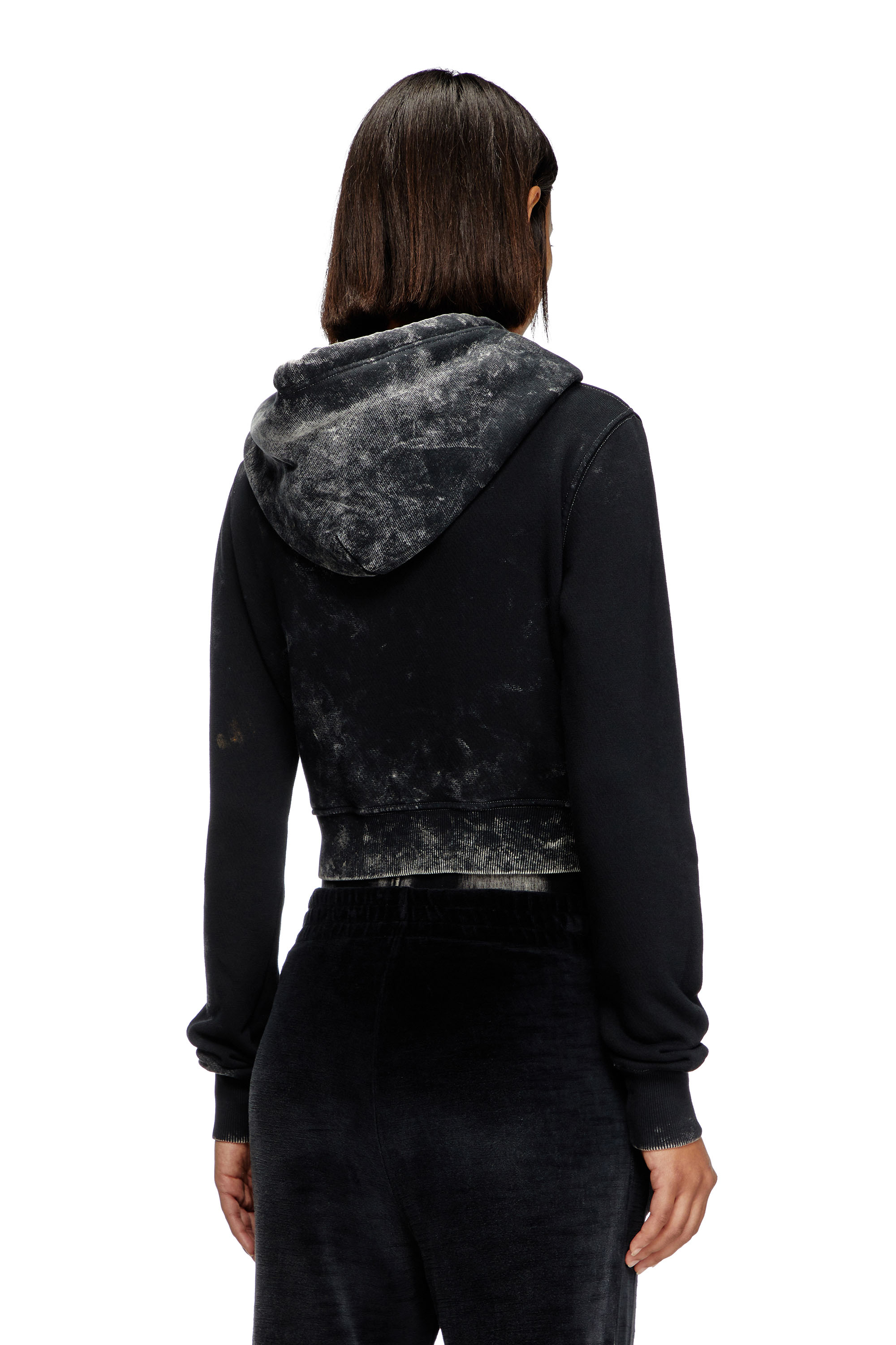 Diesel - F-SLIMMY-HOOD-P5, Hoodie sfumato con cut-out e logo metallico Donna in Nero - 4