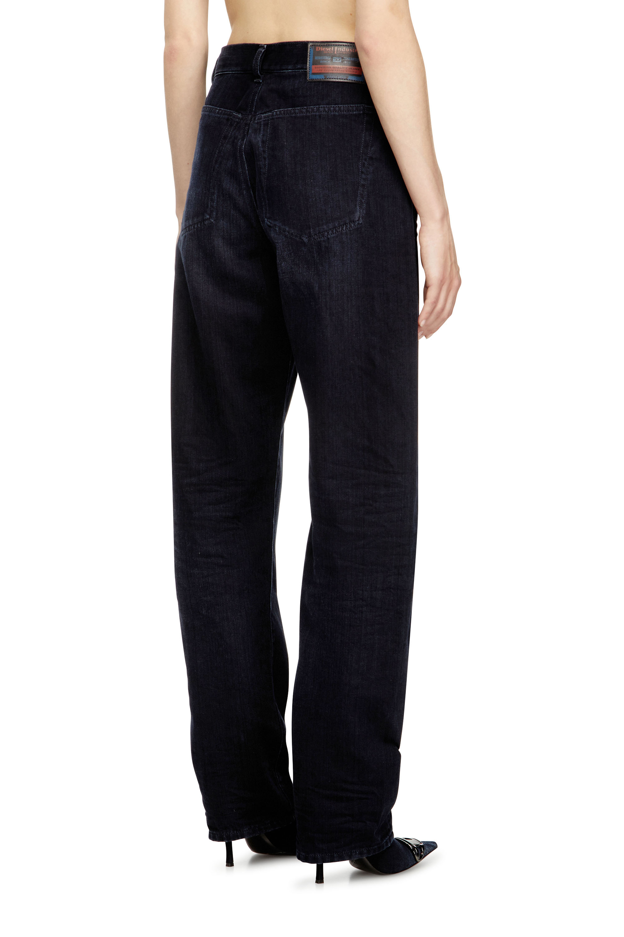 Diesel - Relaxed Jeans 1974 D-Ellz 09L54 Donna, Blu Scuro - Image 3