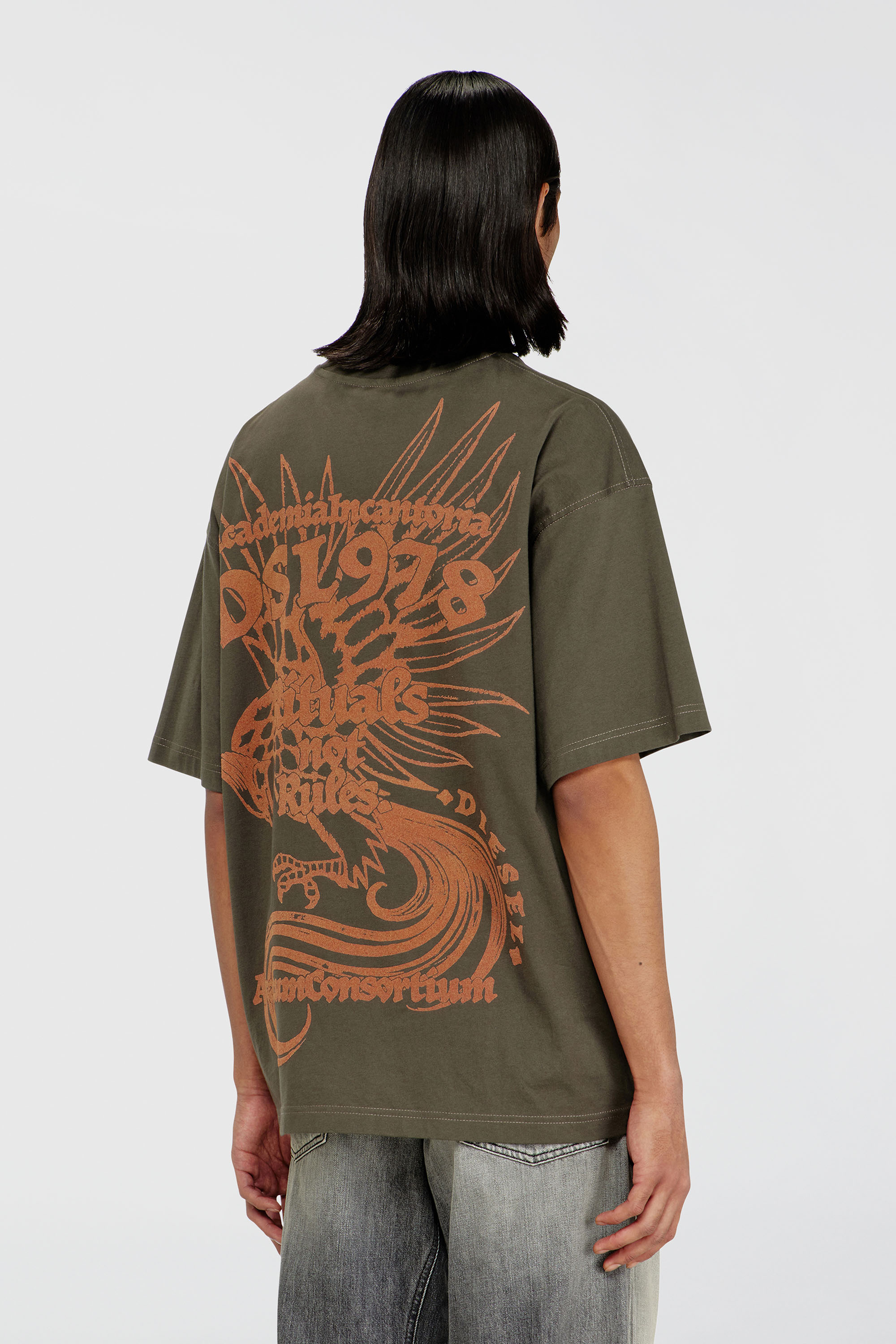 Diesel - T-BOXT-AA11, T-shirt in jersey con stampa flock Uomo in Verde - 4