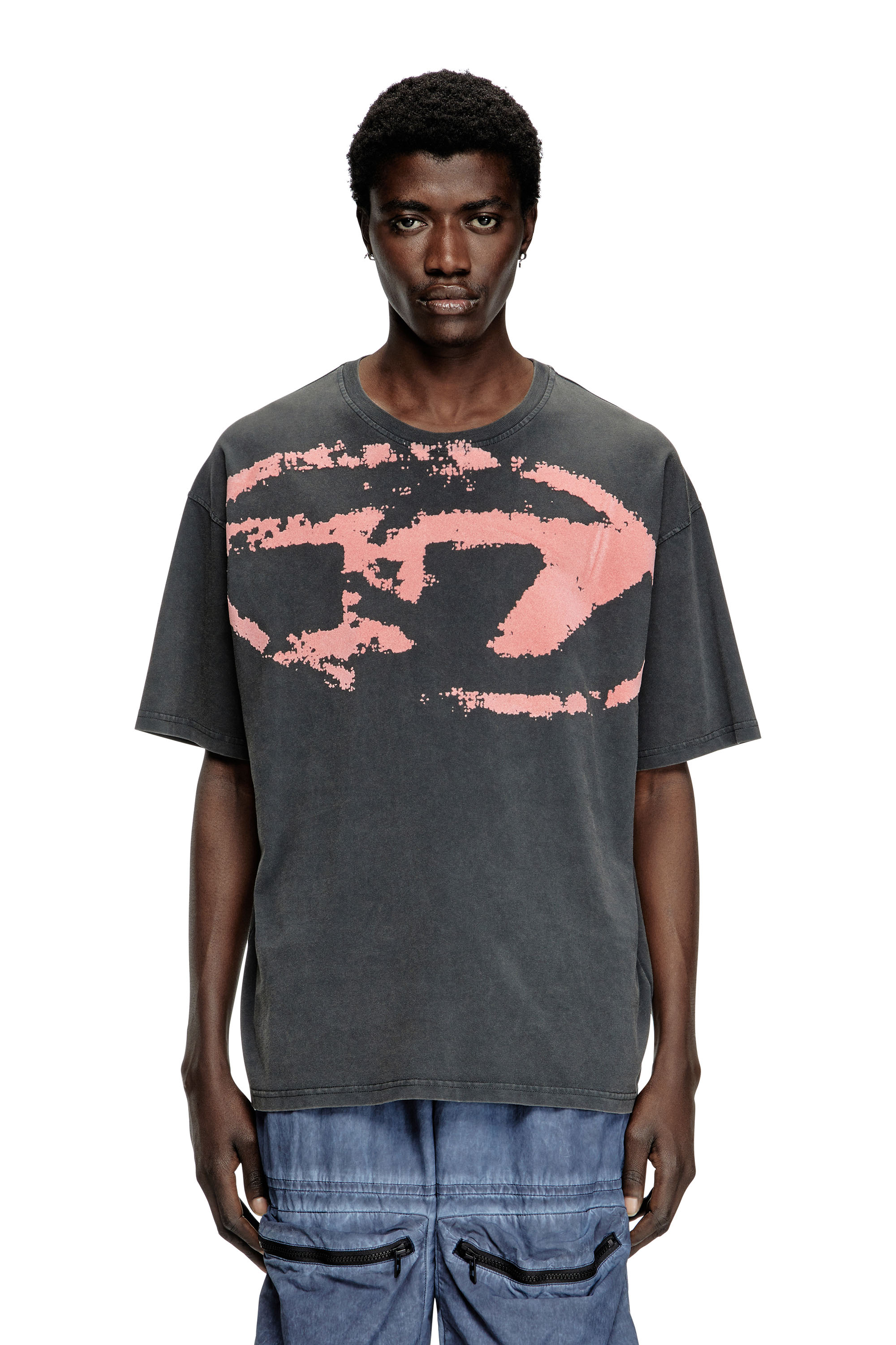 Diesel - T-BOXT-R21, T-shirt acid-wash con logo Oval D floccato Uomo in ToBeDefined - 1