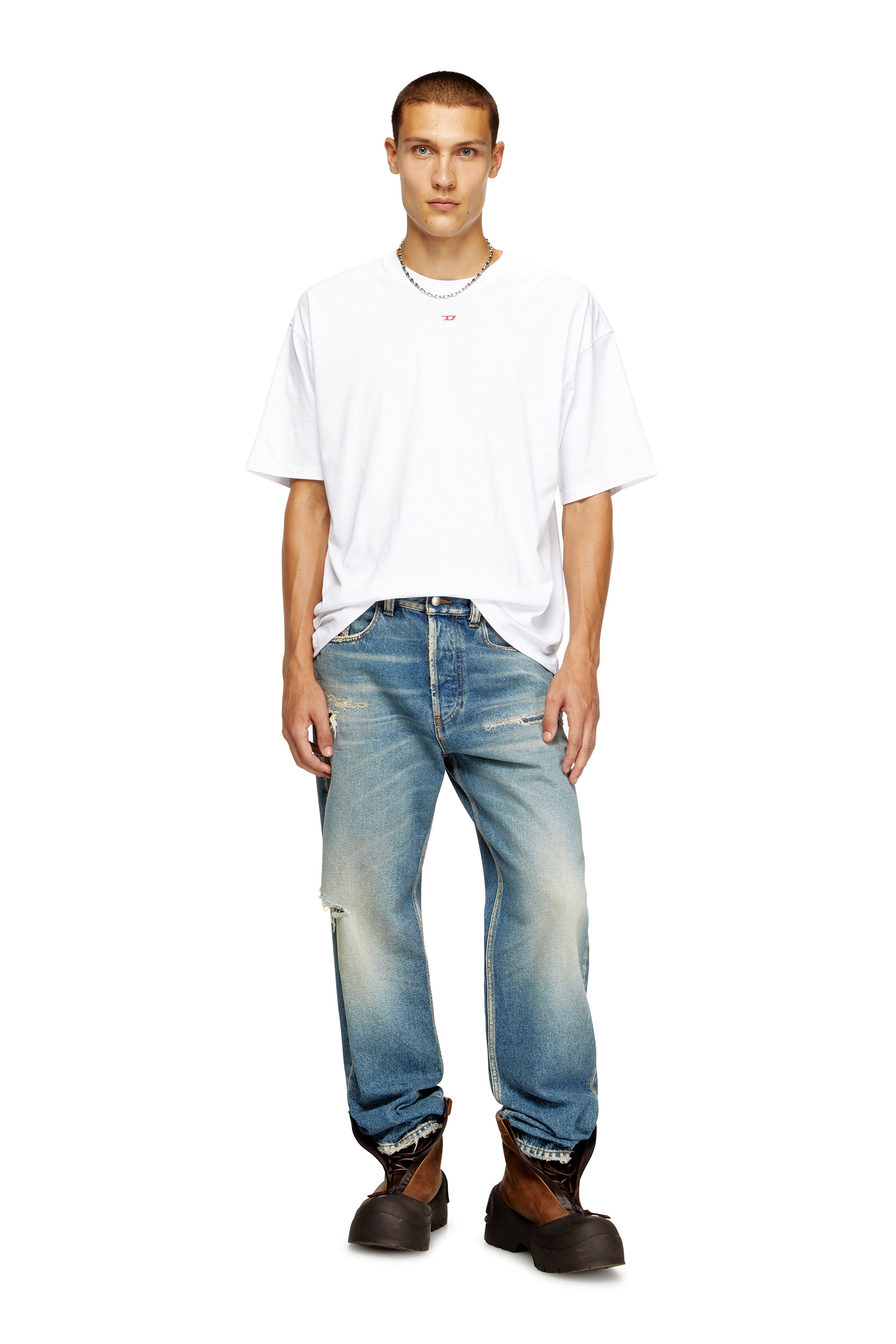 Diesel - T-BOXT-D, Unisex's T-shirt with embroidered D patch in White - 3