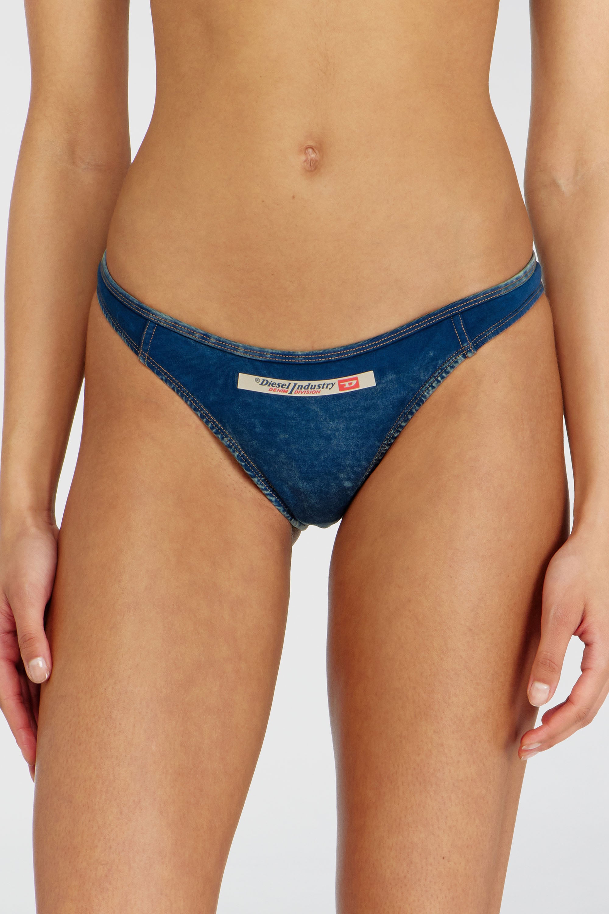 Diesel - AILEEN-DNM, Slip brasiliano in cotone effetto denim Donna in Blu - 2