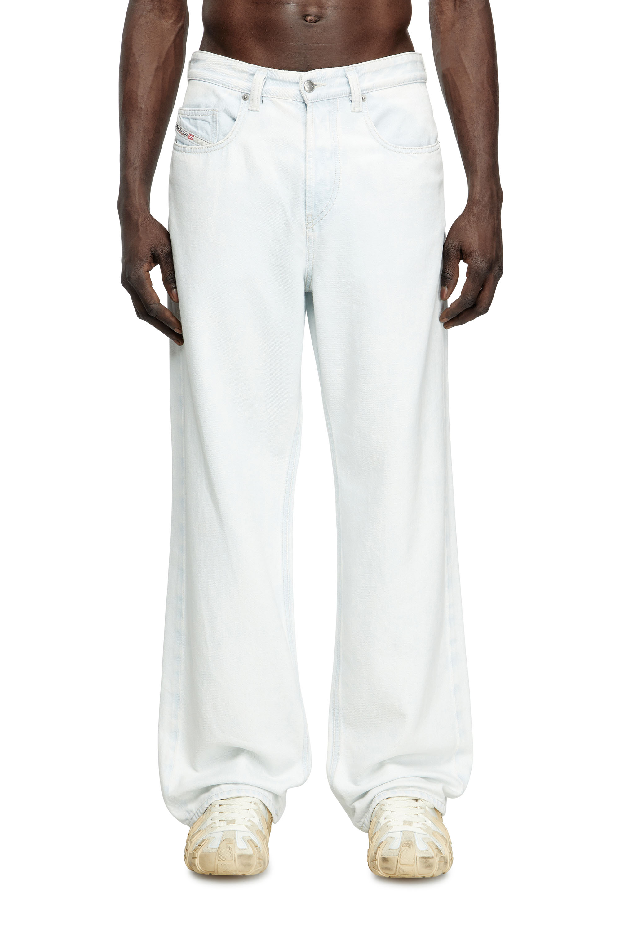 Diesel - Relaxed Jeans 2001 D-Macro 09M08 Uomo, Blu Chiaro - Image 3