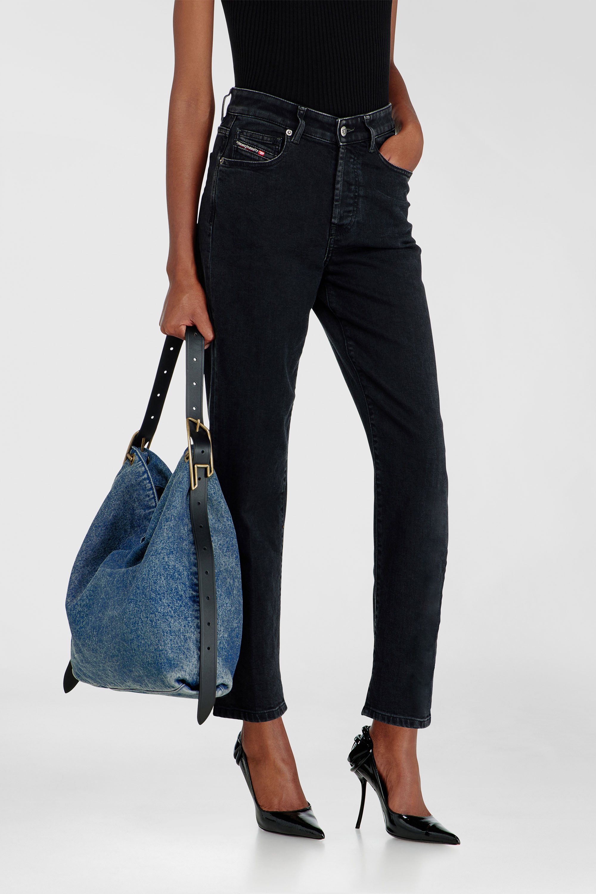 Diesel - Regular Jeans 1981 D-Went 09N89 Donna, Nero/Grigio scuro - Image 7