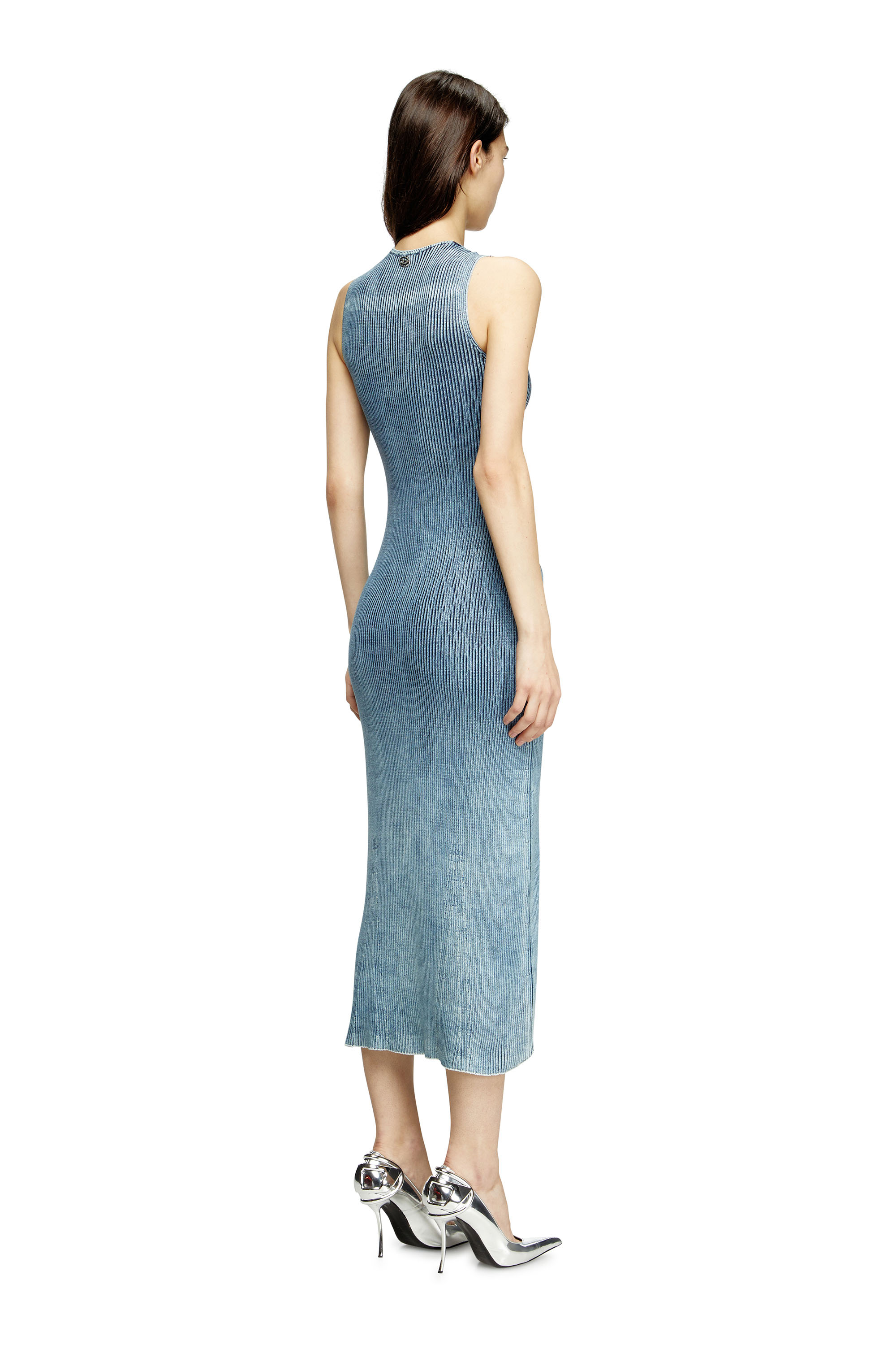 Diesel - M-MILONG, Abito midi in filato denim con effetto lucido Donna in Blu - 4