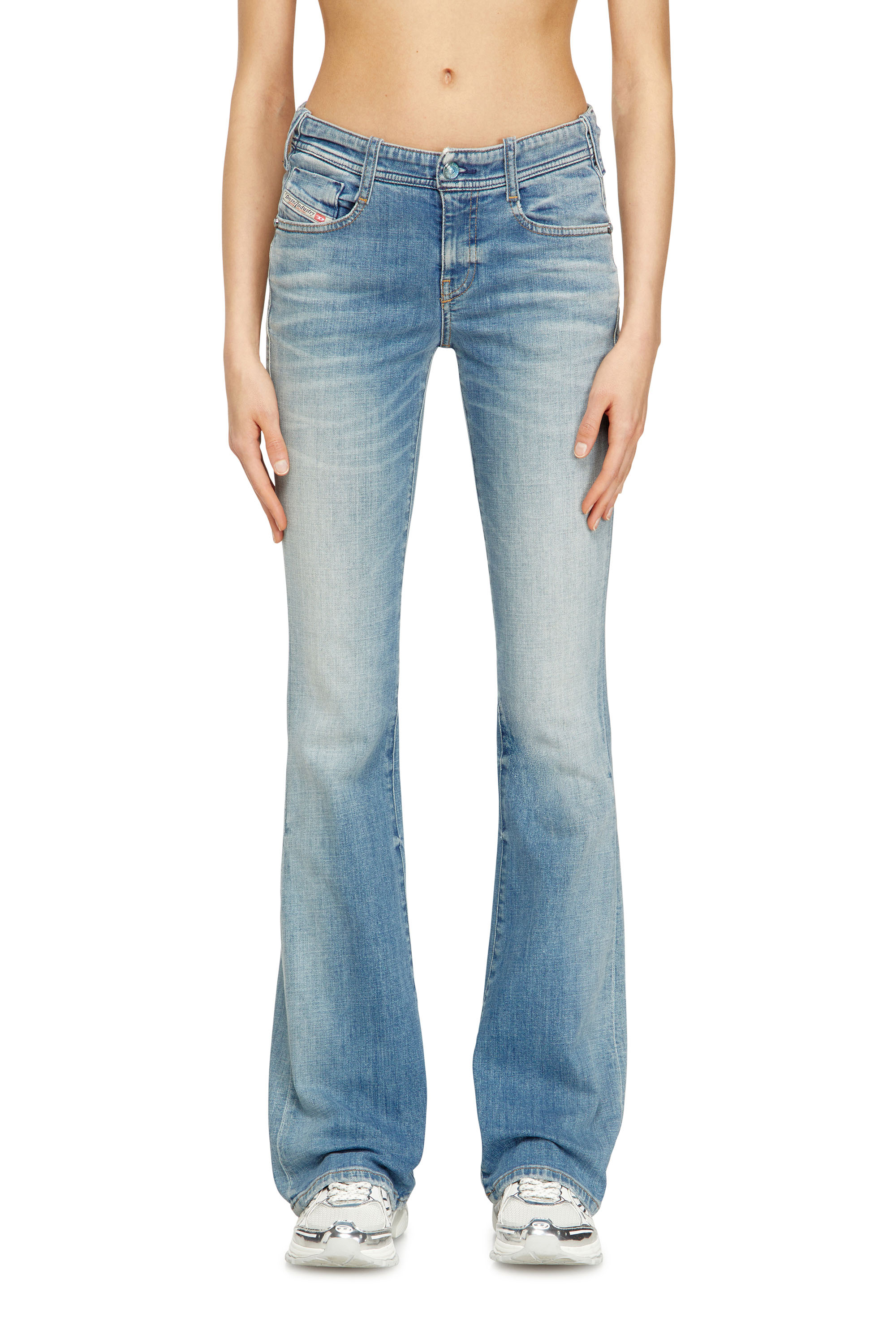 Diesel - Bootcut Jeans 1969 D-Ebbey 09N95 Donna, Blu Chiaro - Image 1