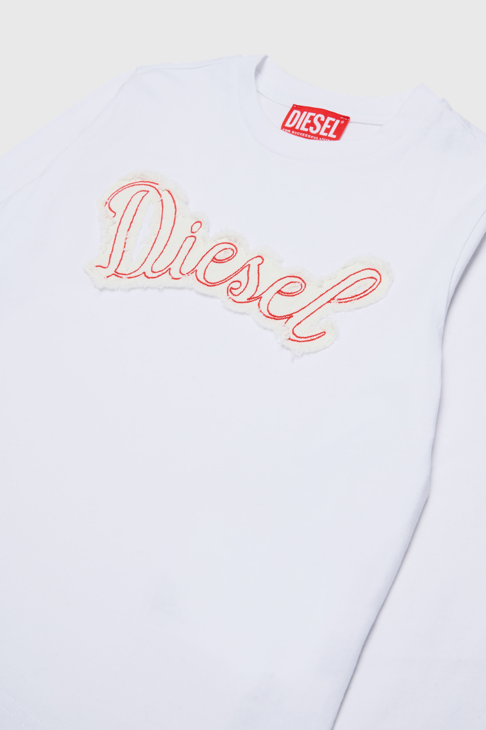 Diesel - TLIBBY, T-shirt a manica lunga con patch logo sfrangiato Donna in Bianco - 3