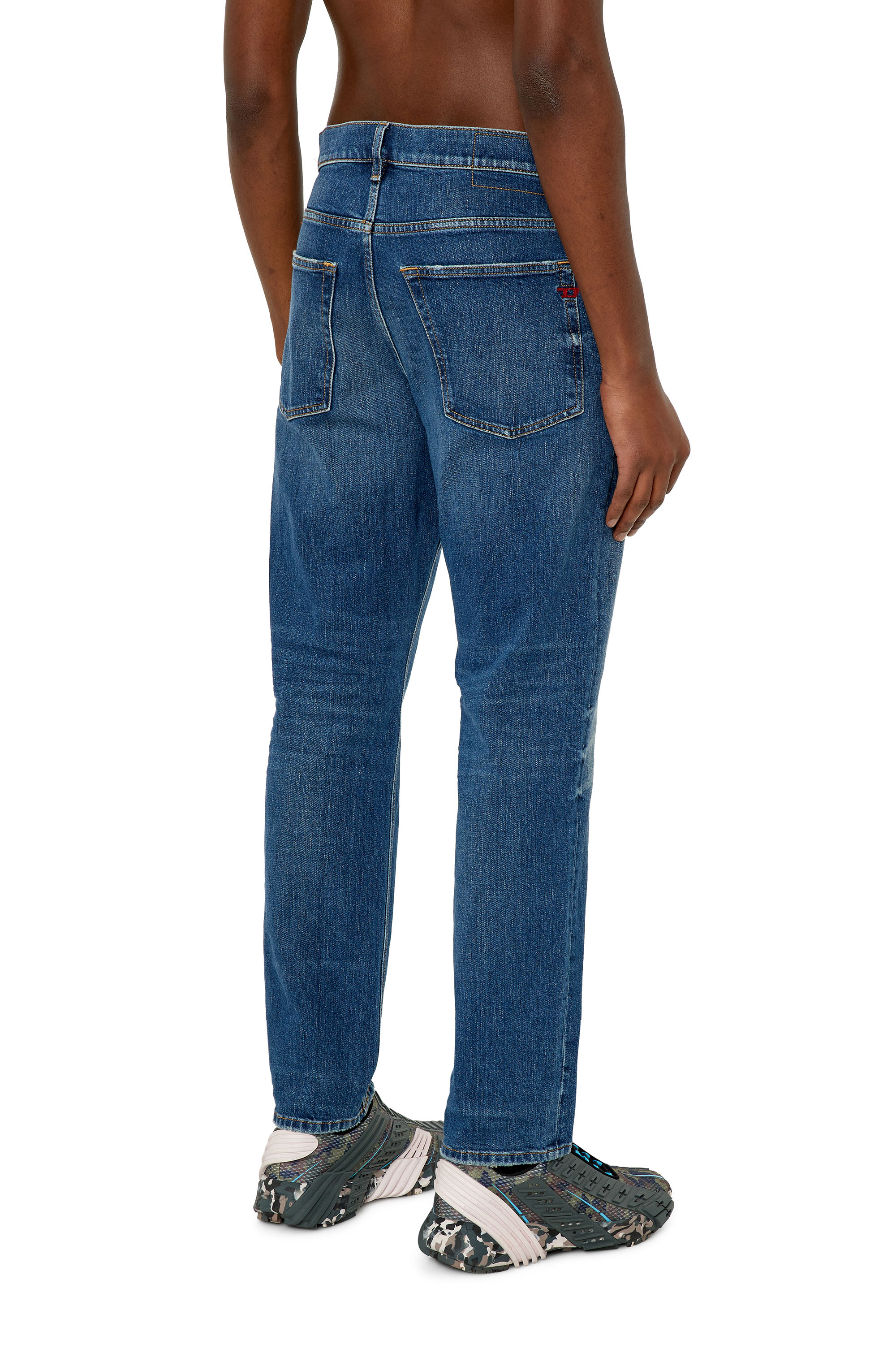 Diesel - Tapered Jeans 2005 D-Fining 007L1, Blu medio - Image 2