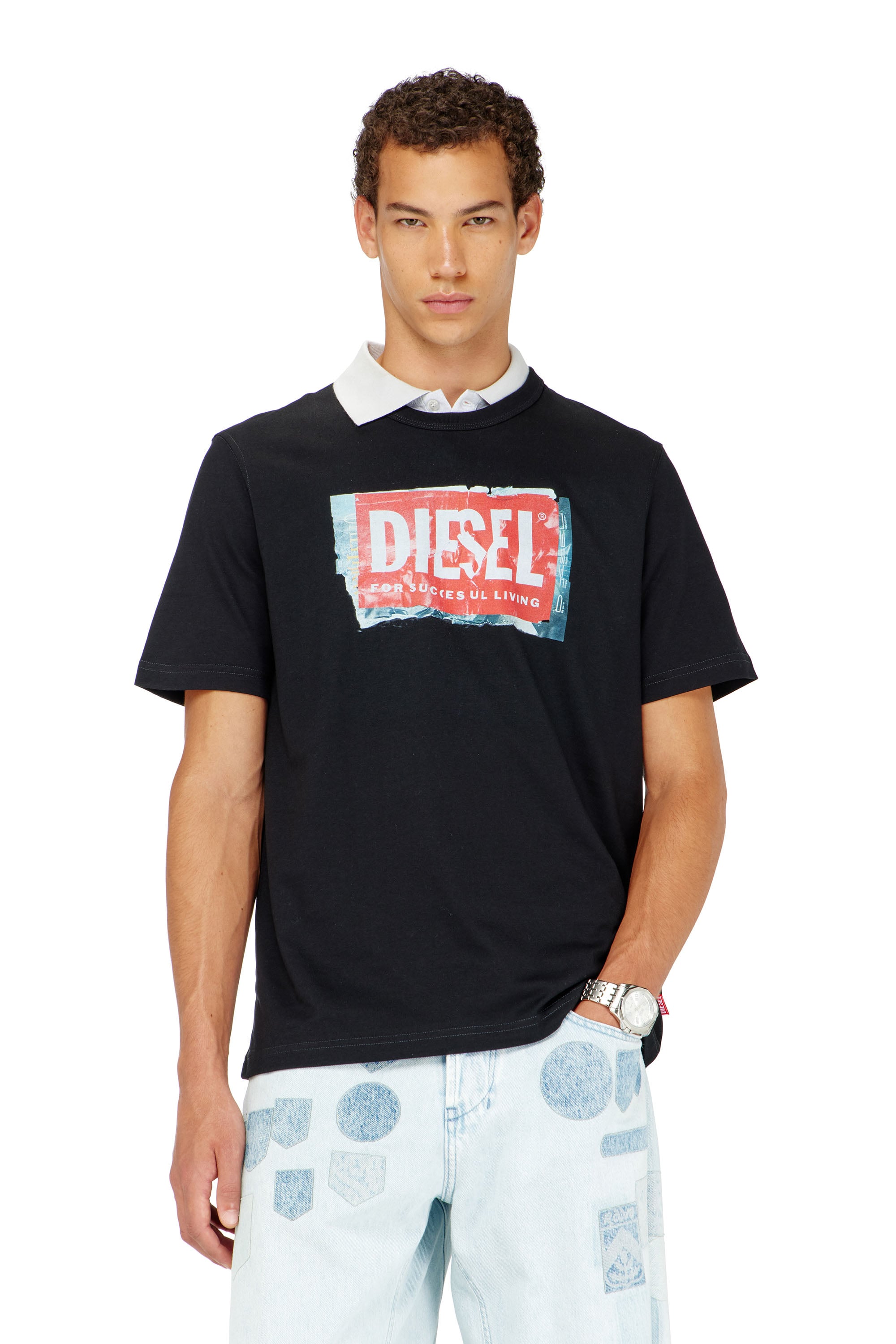 Diesel - T-ADJUST-Q6, T-shirt con logo effetto stropicciato Uomo in Nero - 1