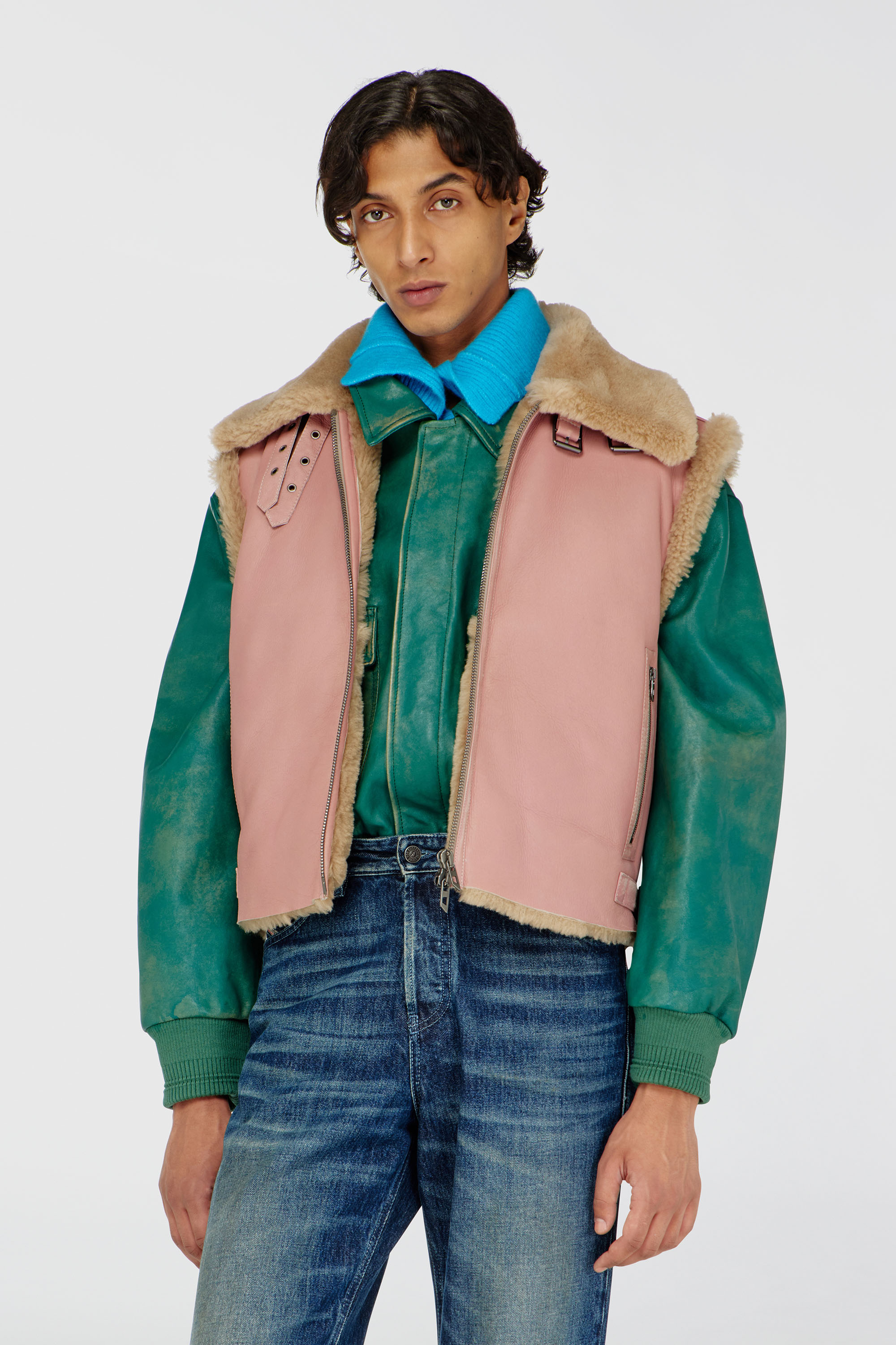 Diesel - L-HONT, Gilet in pelle shearling Uomo in Rosa - 1