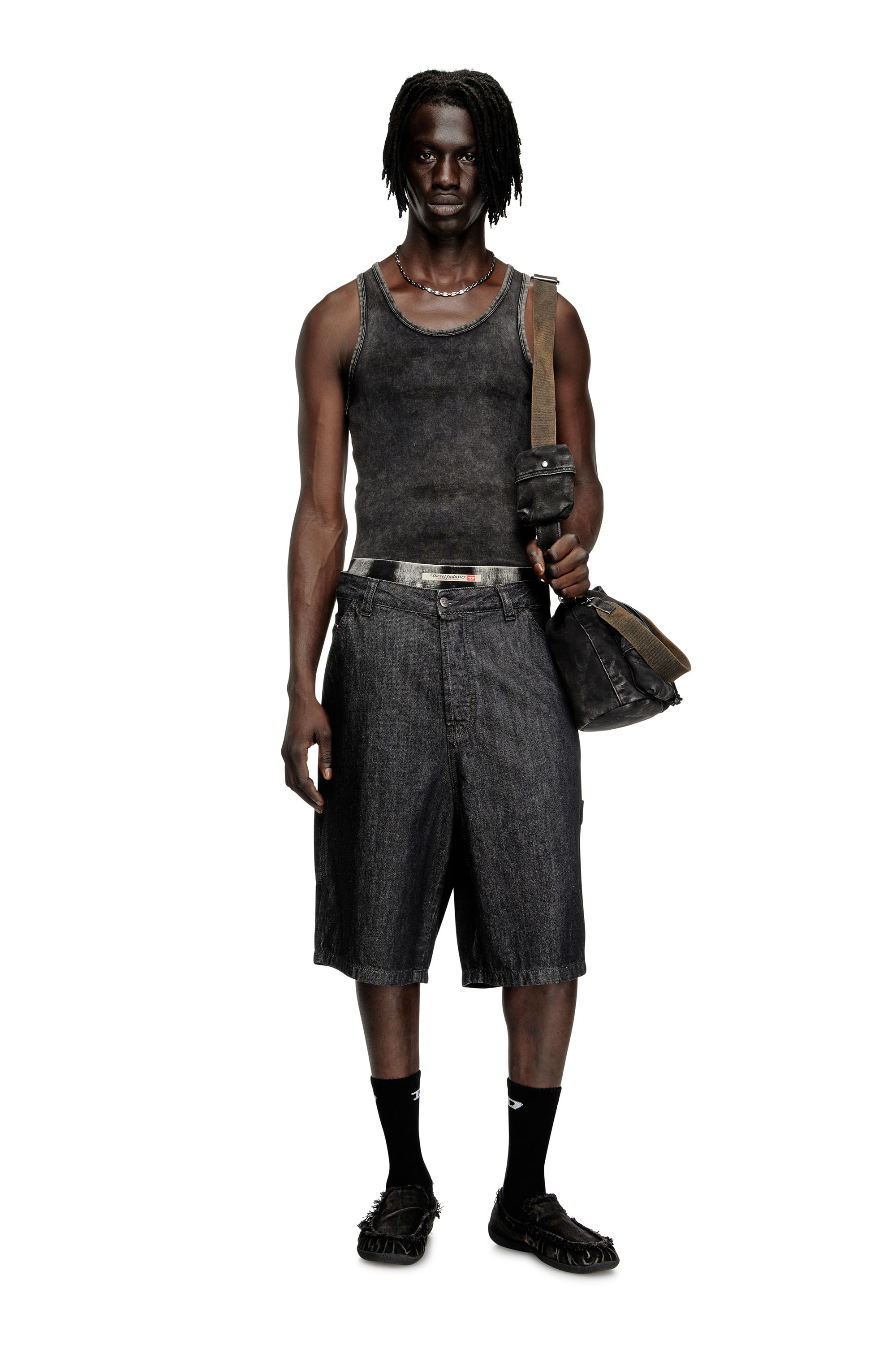 Diesel - D-LIVERY-W-SHORT, Pantaloncini in denim rinse-wash Uomo in Nero - 1