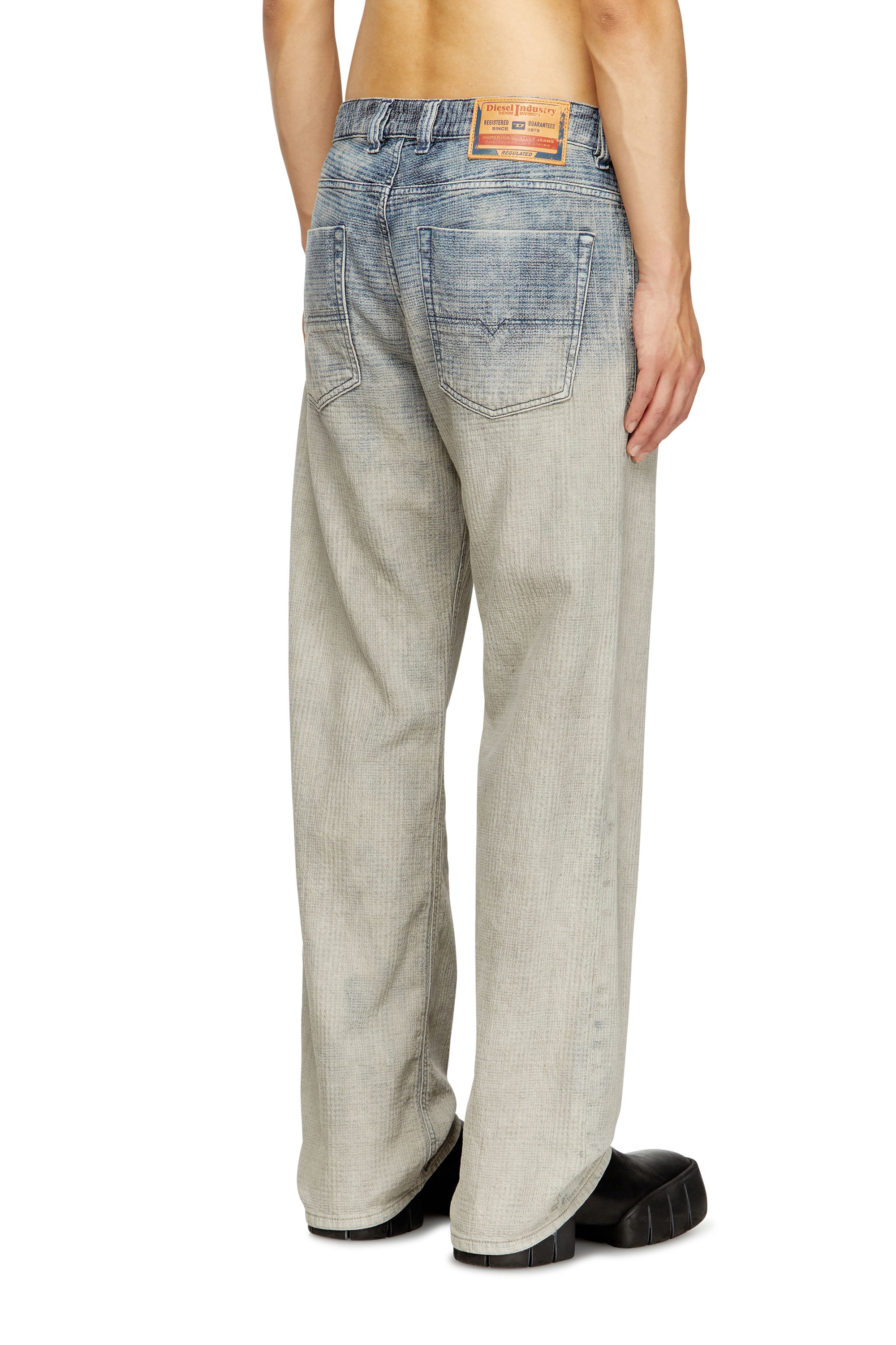 Diesel - Man's Relaxed Jeans 1980 D-Eeper 09N93, Medium blue - 4