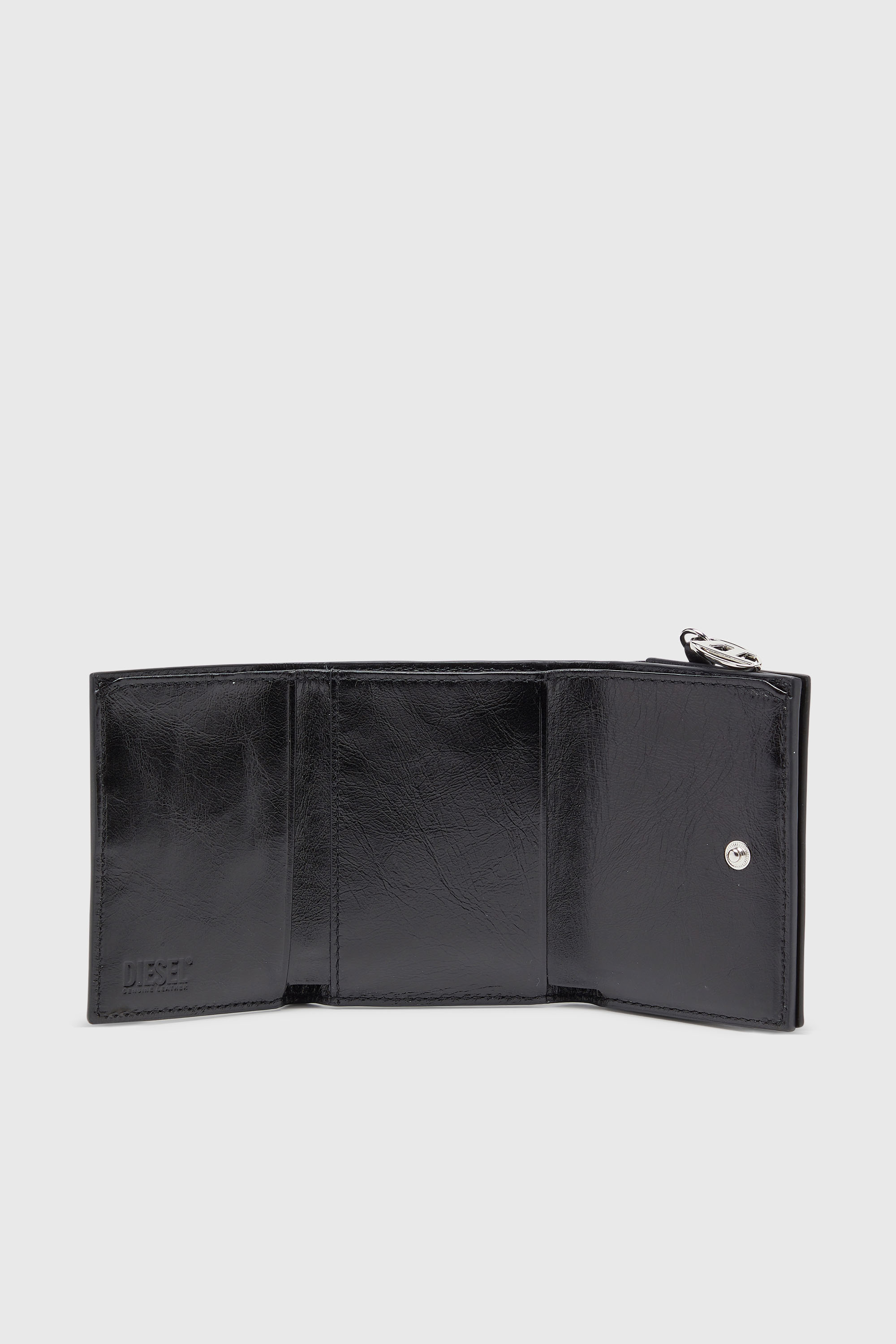 Diesel - OVAL-D TRI FOLD ZIP COIN XS II, Portafoglio tri-fold in pelle con motivo embossato Donna in Nero - 3