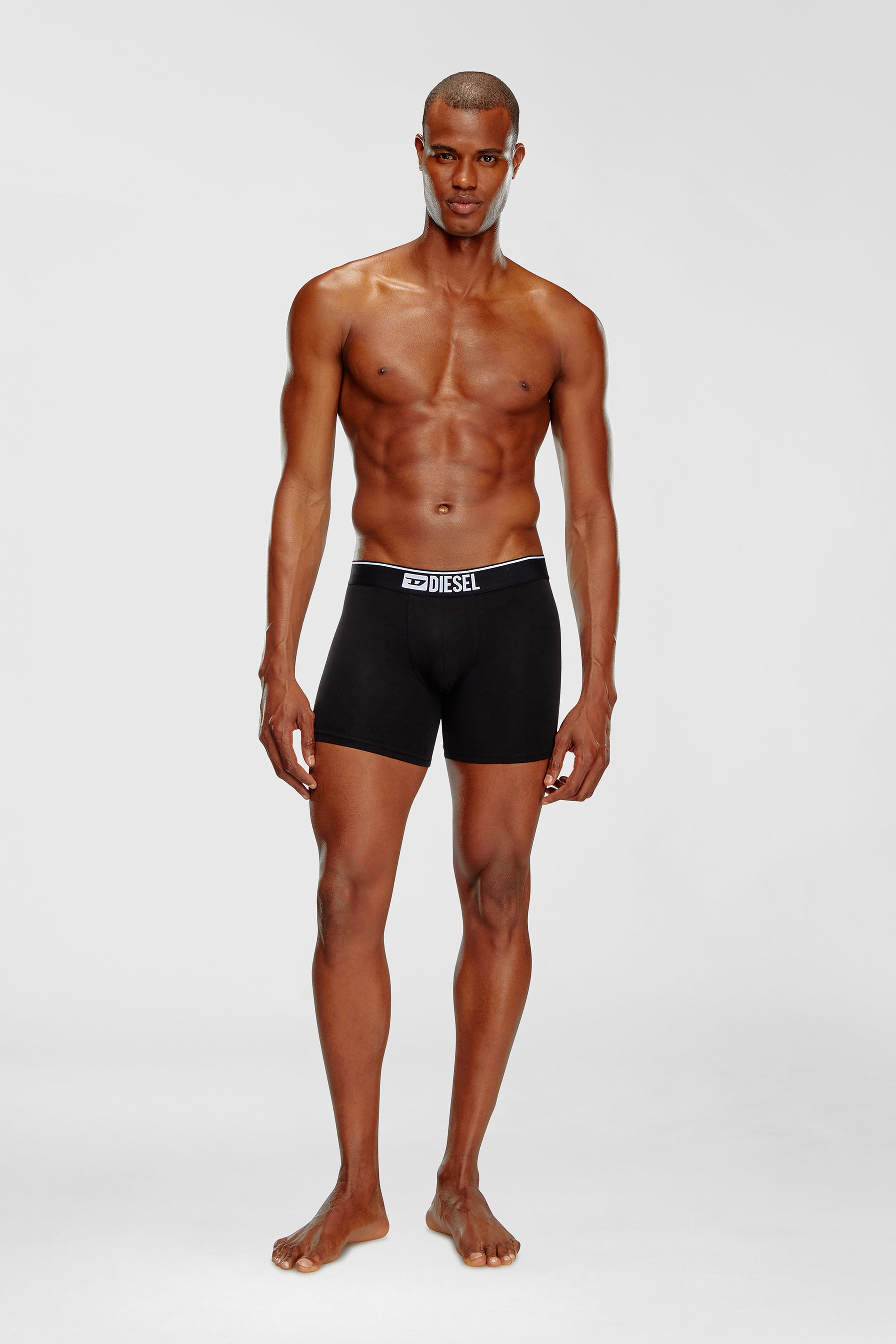 Diesel - UMBX-SEBASTIANTHREEPAC, Set da tre boxer lunghi tinta unita Uomo in Nero - 2