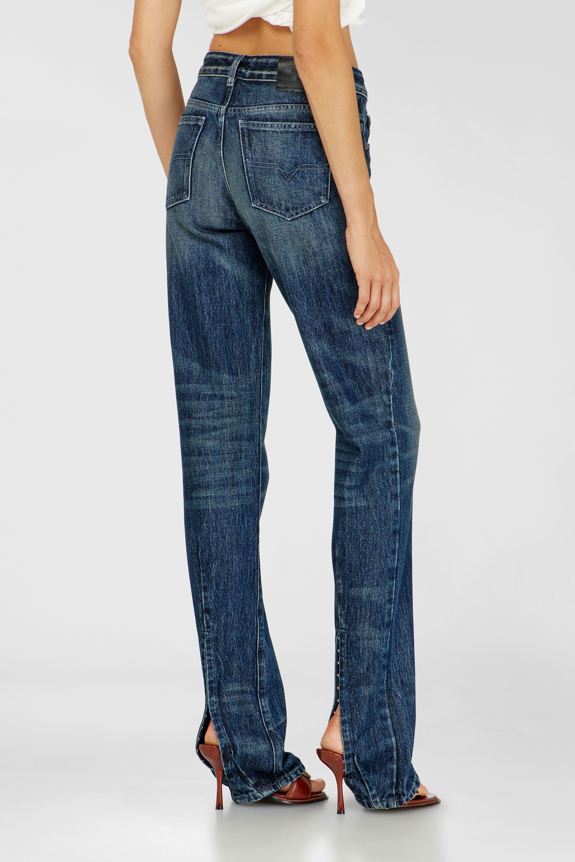 Diesel - Regular Jeans D-Heel 007FZ Donna, Blu Scuro - Image 5