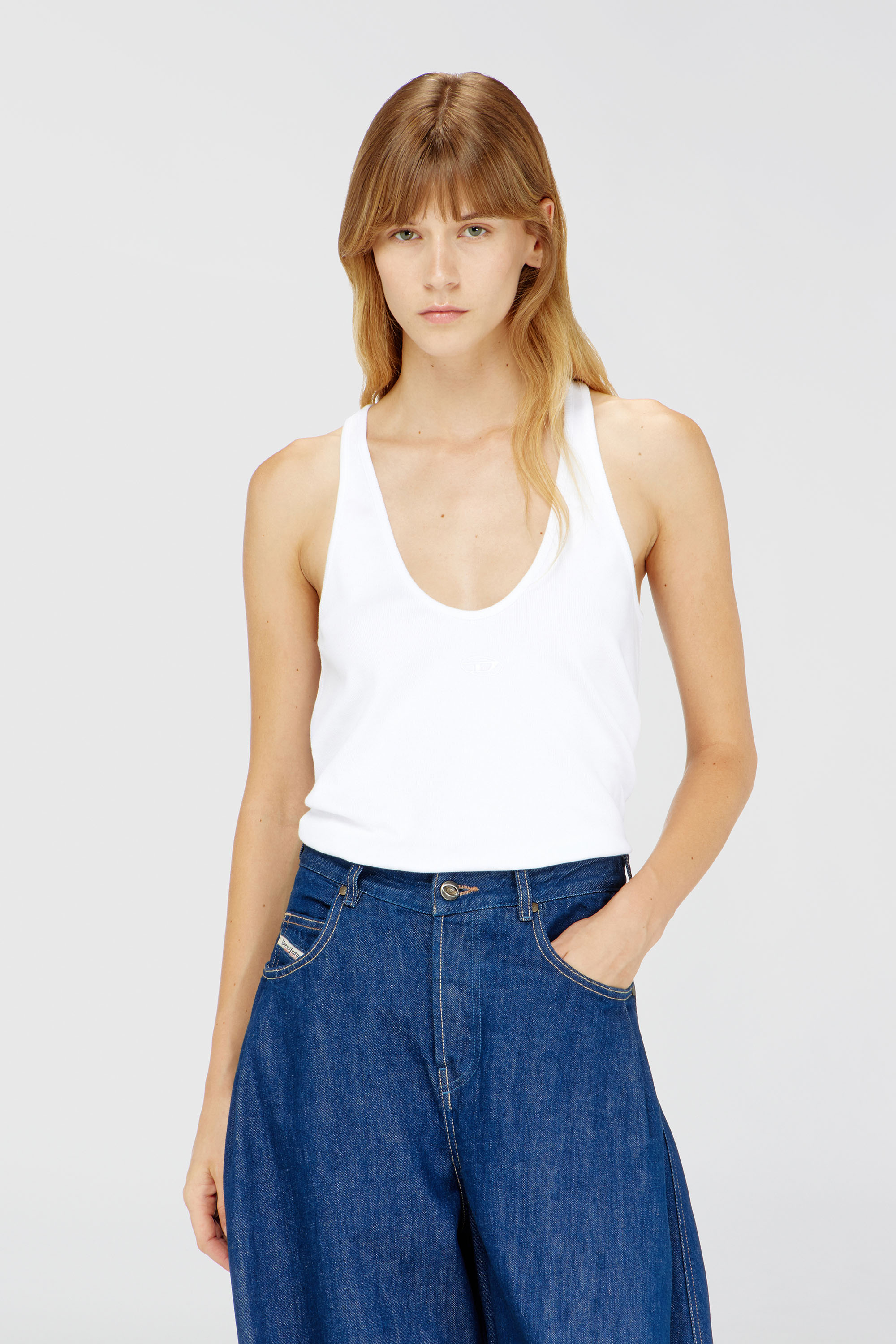Diesel - T-IPSYA-LKDS, Canotta a costine con Oval D Donna in Bianco - 1