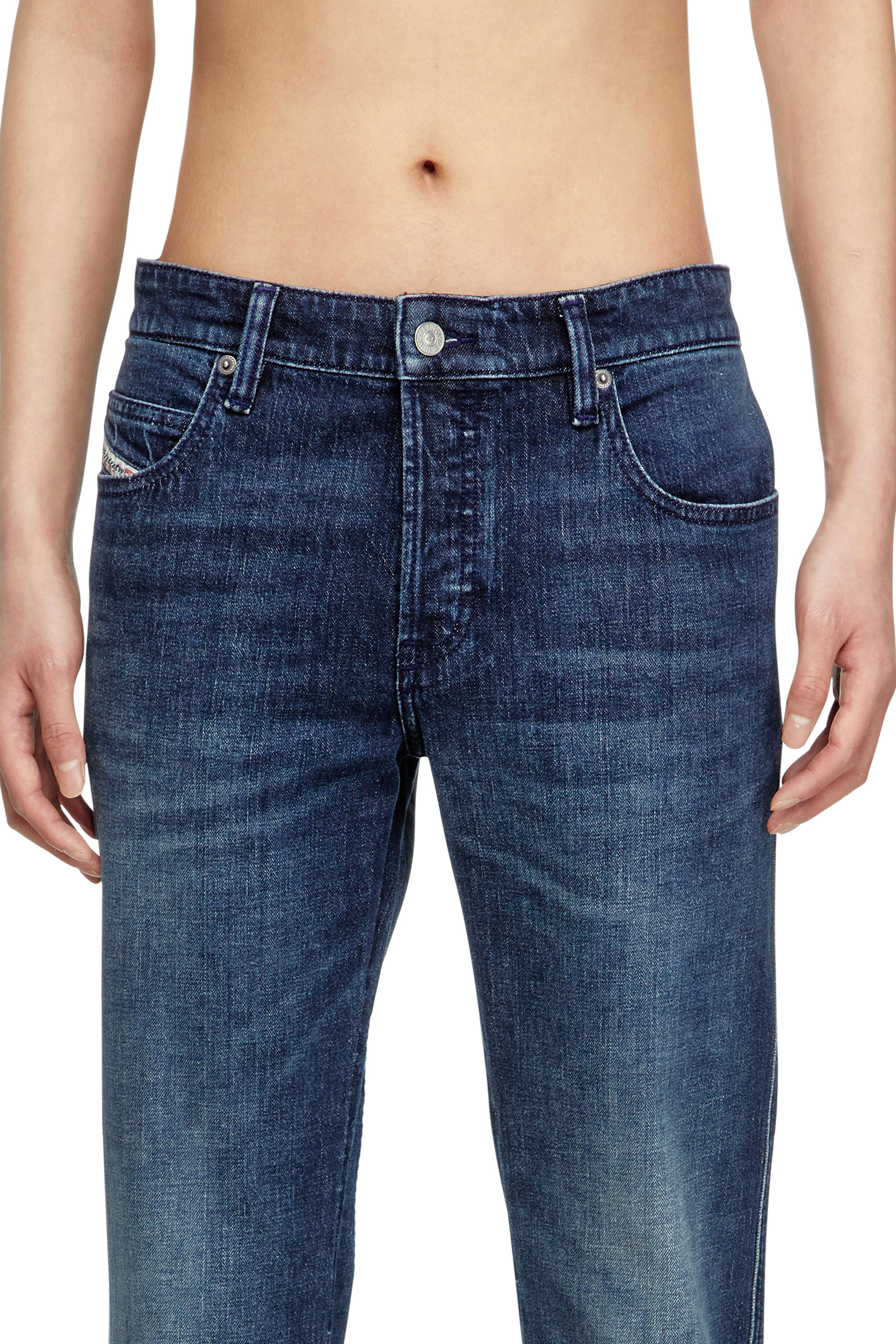 Diesel - Slim Jeans 1993 D-Vyl 0DBED Uomo, Blu Scuro - Image 5