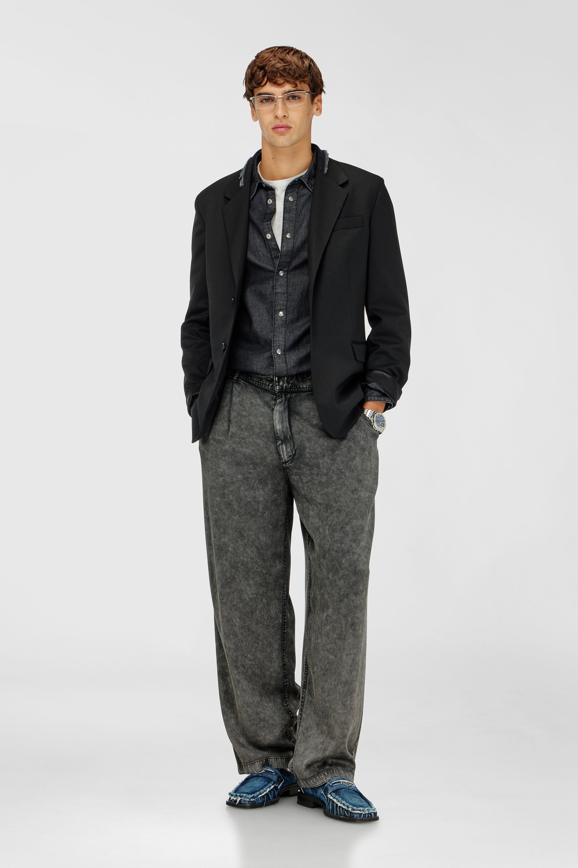 Diesel - P-FAUST-NIBC, Pantaloni wide-leg in viscosa effetto denim Uomo in Grigio - 1