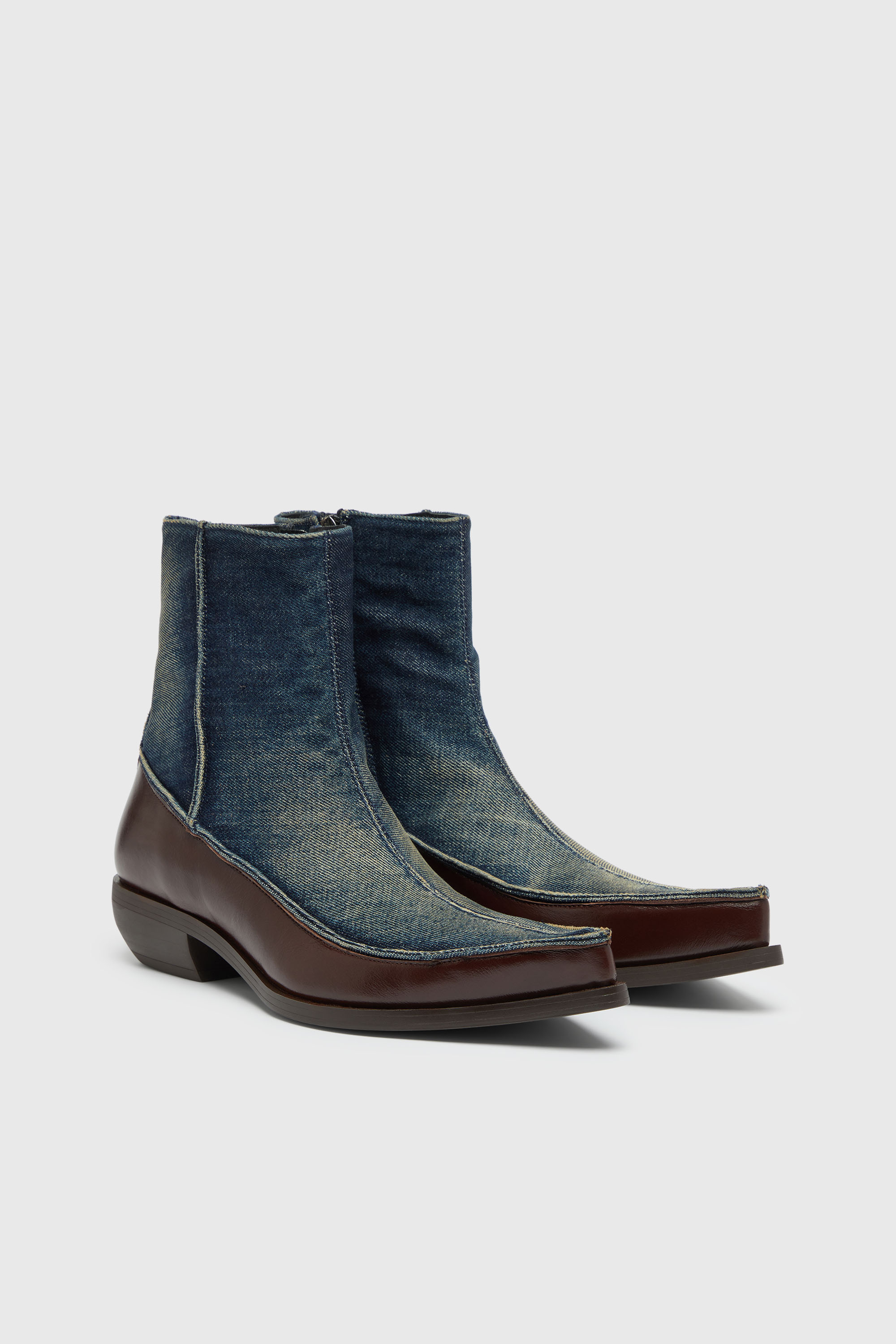 Diesel - D-FRIDO-30-TR, D-Frido-Stivaletti in pelle e denim Uomo in ToBeDefined - 3