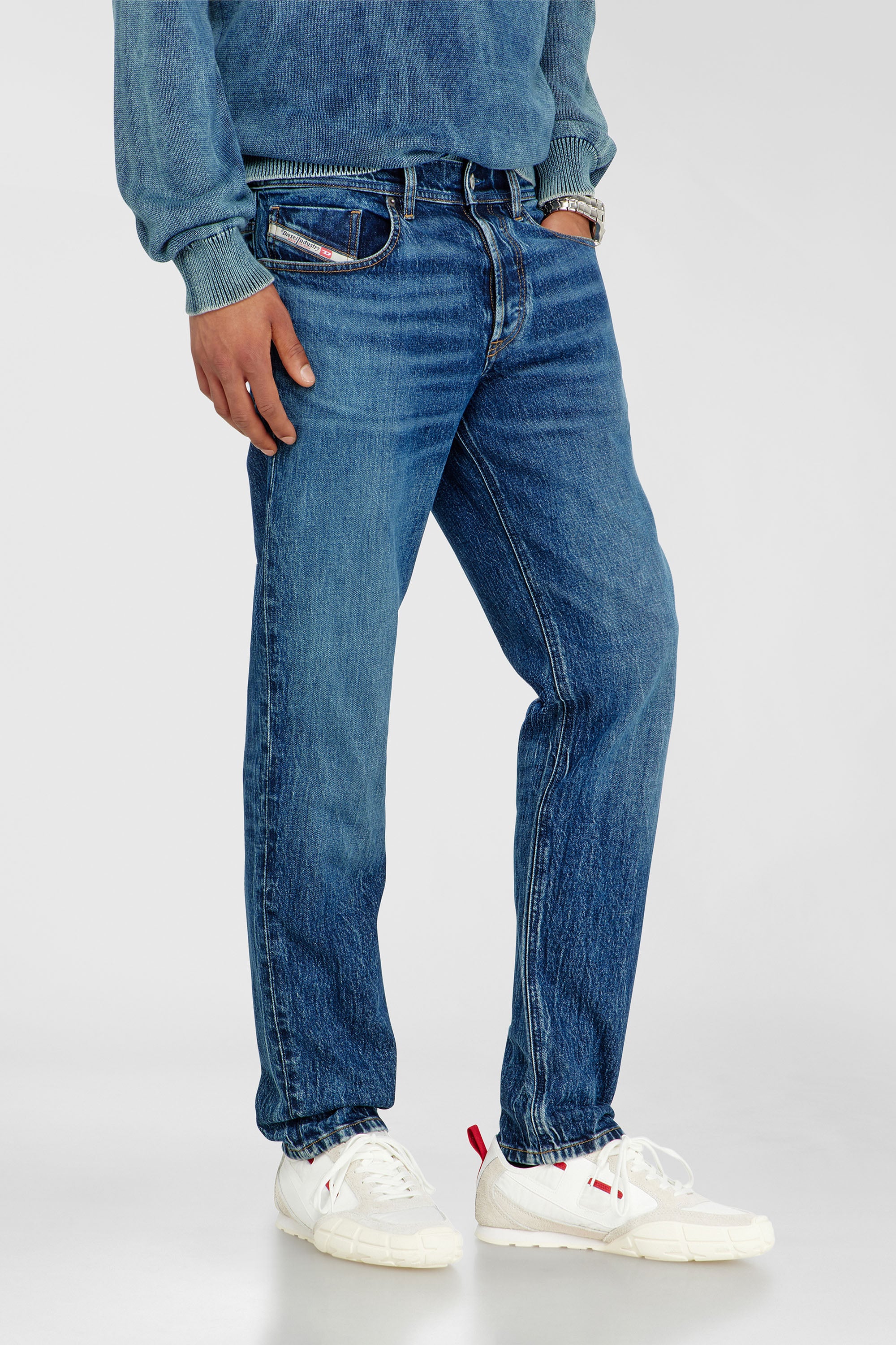 Diesel - Regular Jeans 2023 D-Finitive 0KBBQ Uomo, Blu Scuro - Image 7