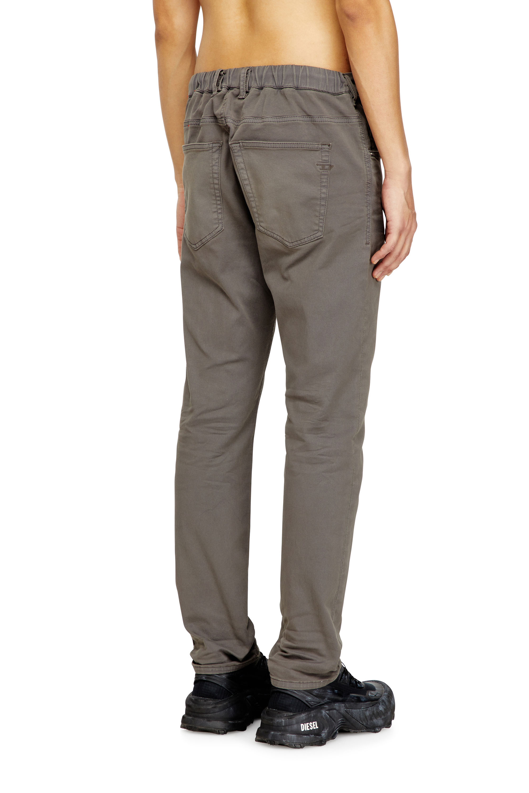 Diesel - Regular 2032 D-Krooley-BW Joggjeans® 0670M Uomo, null - Image 3