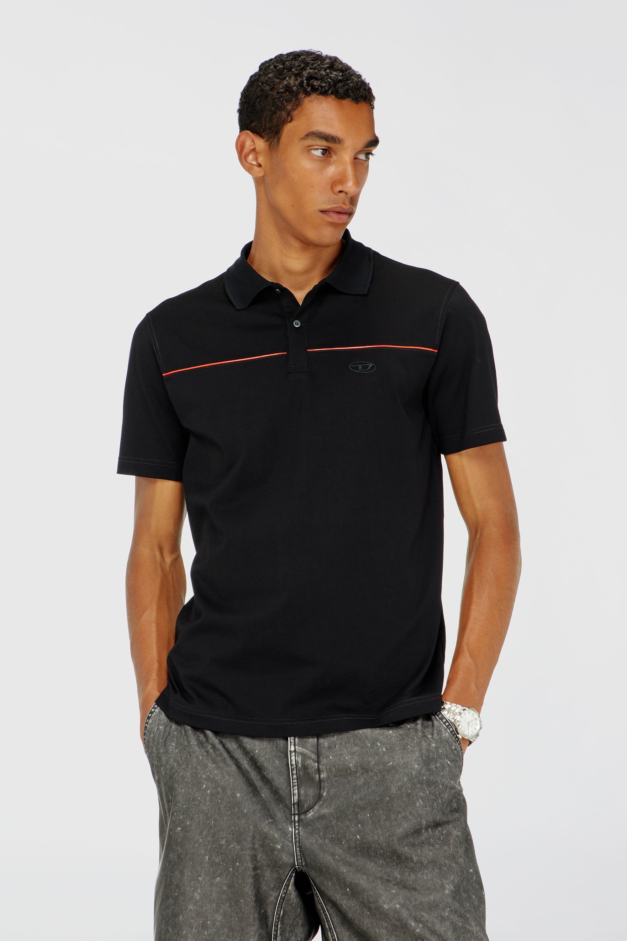Diesel - T-REJUST-PIPING, Polo con profili a contrasto Uomo in Nero - 1