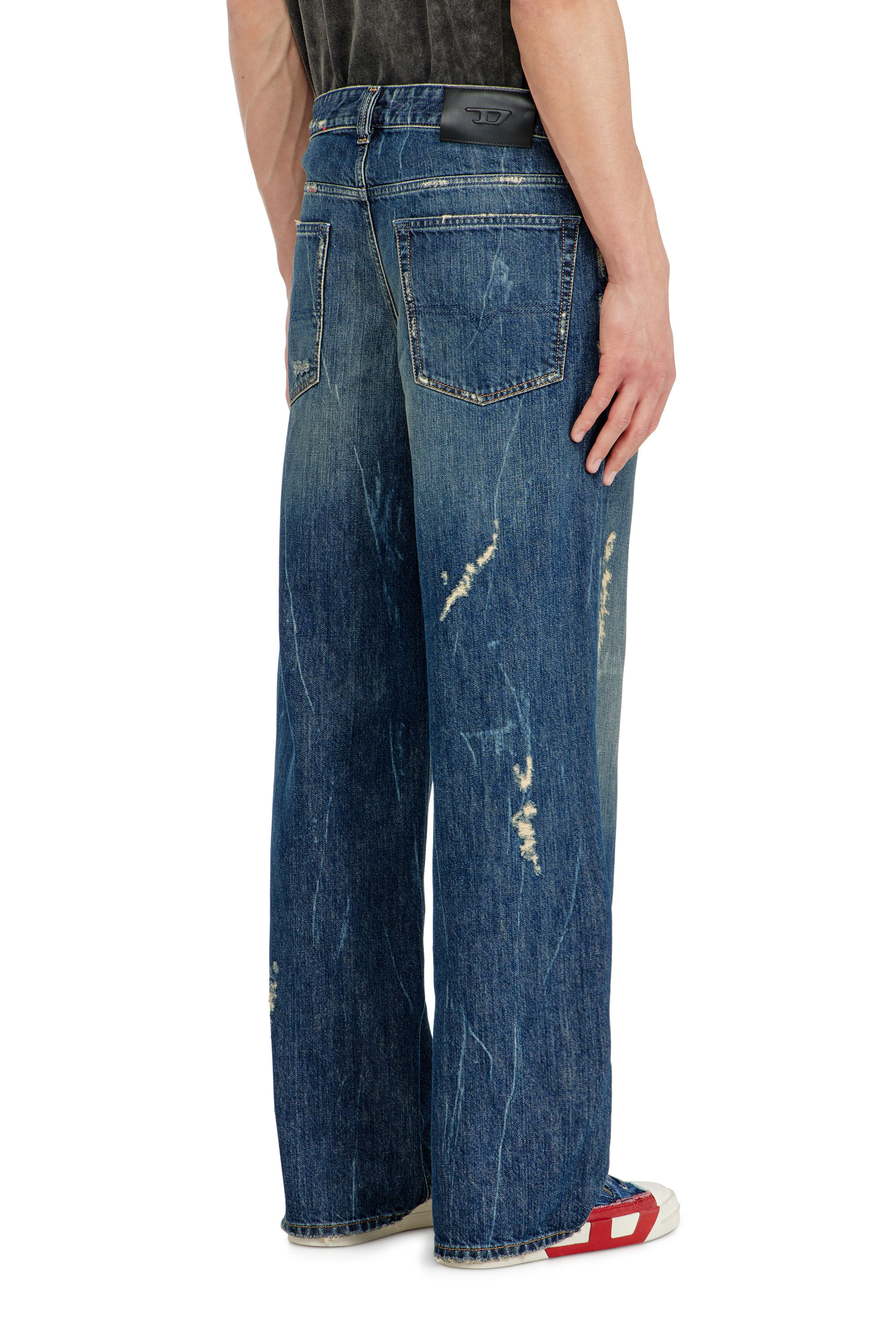 Diesel - Relaxed Jeans 2001 D-Macro 09Q28 Uomo, Blu medio - Image 5