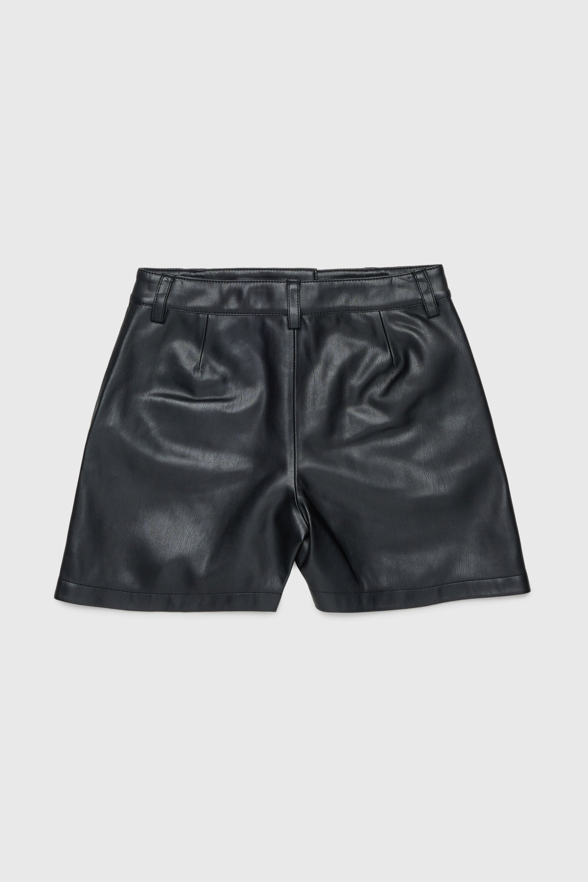 Diesel - PJENNY, Pantaloni corti in tessuto coated Donna in Nero - 2
